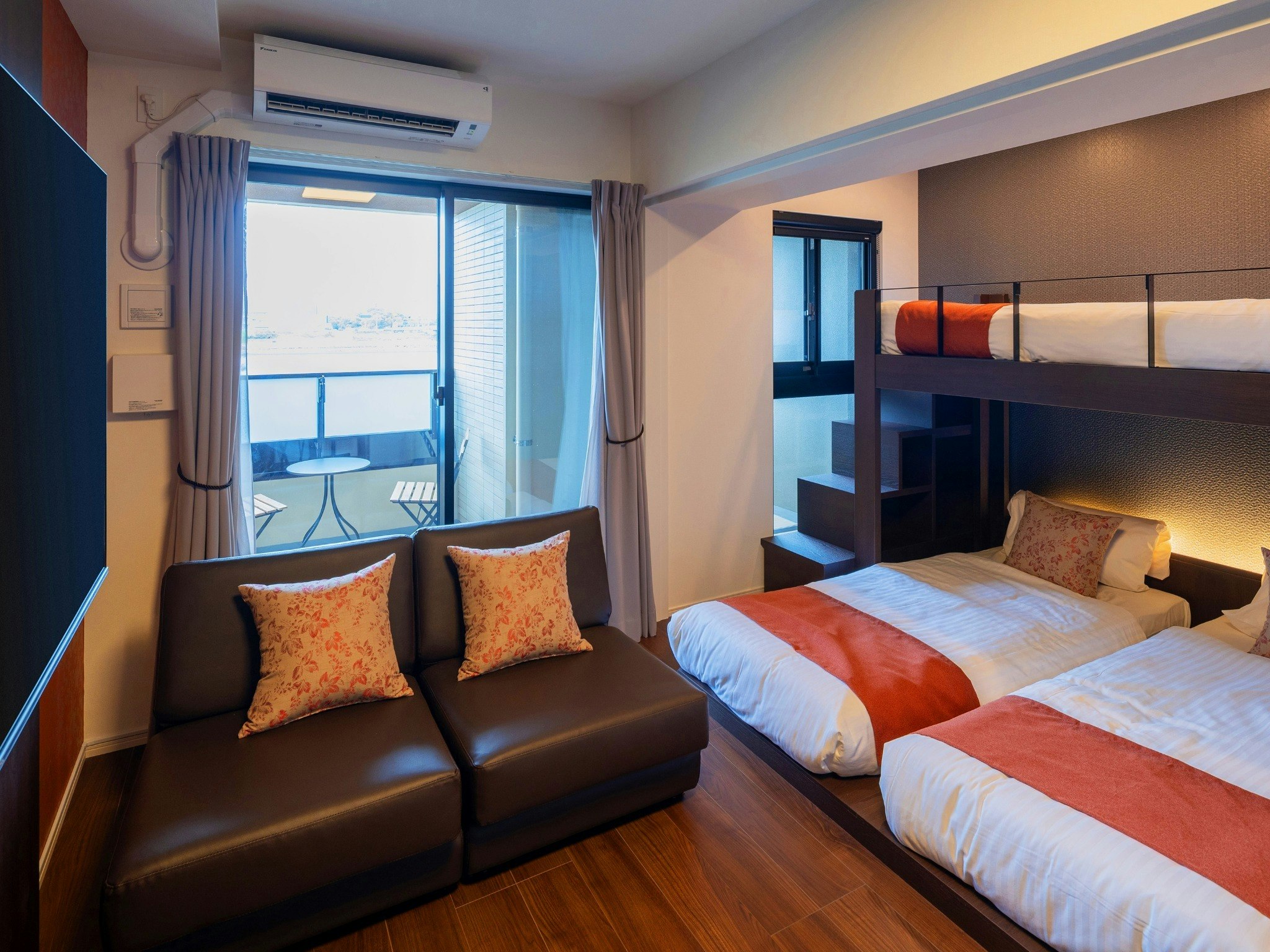 THE RIVERFRONT RESIDENCE 西広島|紅葉|2025年10月グランドオープン