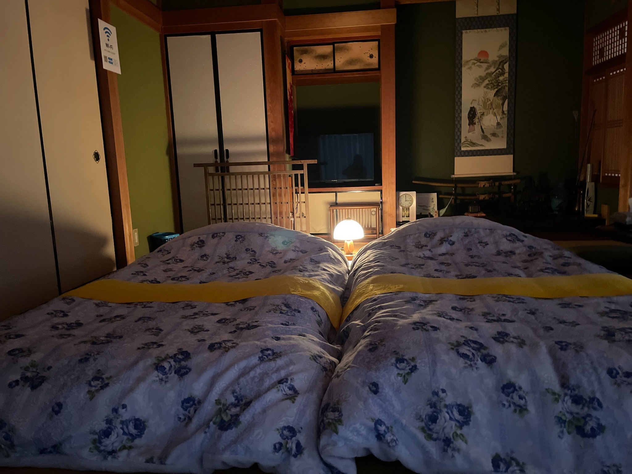 湖白【コハクチョウ舞う湖畔の町】伝統的な1階和室