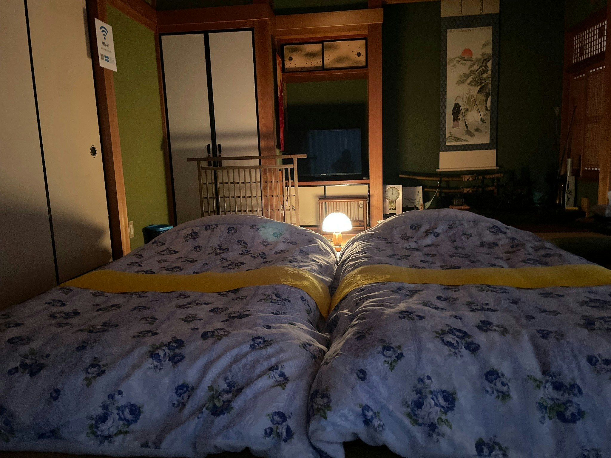 湖白【コハクチョウ舞う湖畔の町】伝統的な1階和室