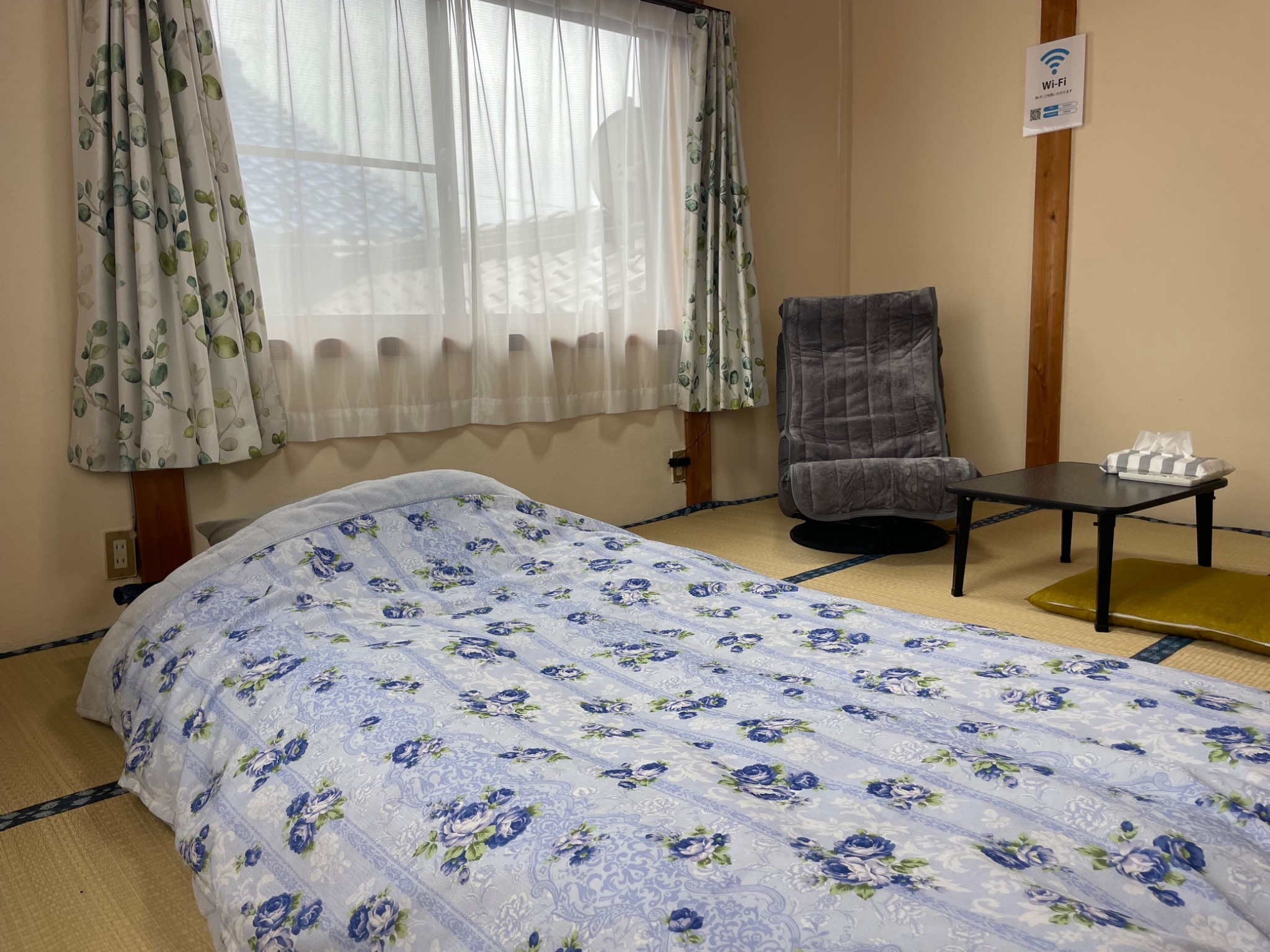 湖白【コハクチョウ舞う湖畔の町】田園風景が美しい2階和室