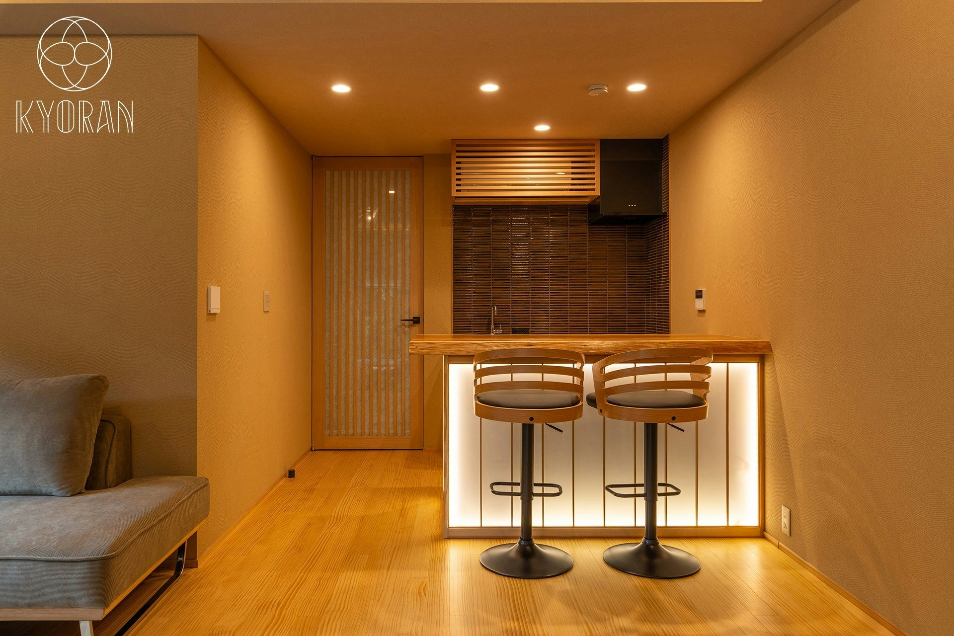 京都駅6分、伏見稲荷大社徒步5分、3LDK最大8名~ 職人の心を宿す一棟貸し