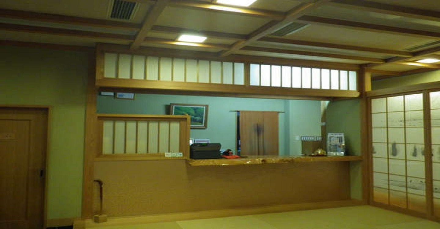 北山鉱泉 元祖仁右衛門家 - 訳あり部屋（16〜18畳） 富山県 魚津