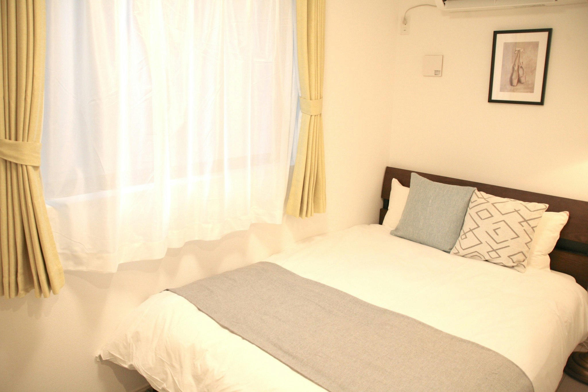 無料駐車場&大型テレビ付き!USJまで電車で5分の新築貸切り一軒家(最大10名) CS1