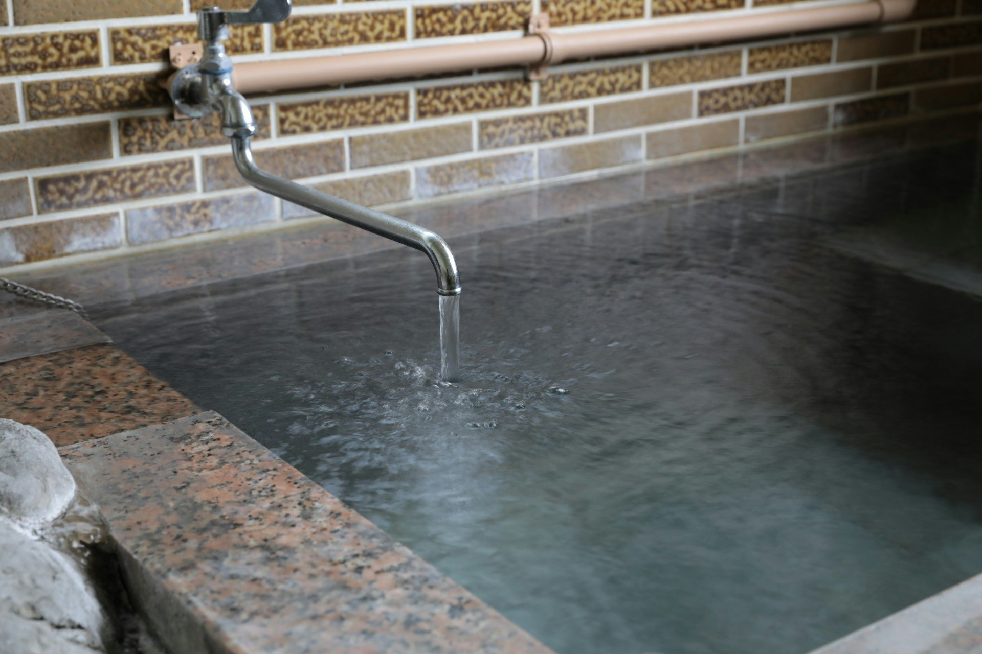 【24時間源泉かけ流し】天然温泉/BBQ/貸切別荘/定員6名/キッズルーム/VOD視聴可