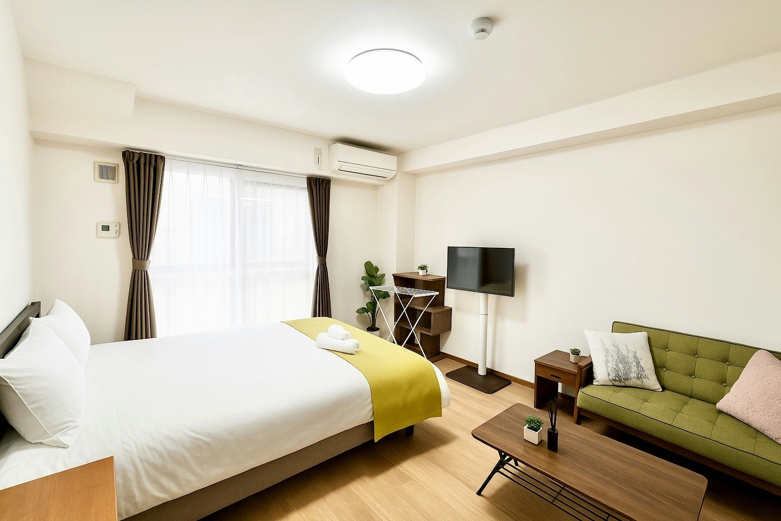 【OPEN SALE】恵美須町駅徒歩5分、通天閣・天王寺動物園まですぐCasa GS恵美須町305