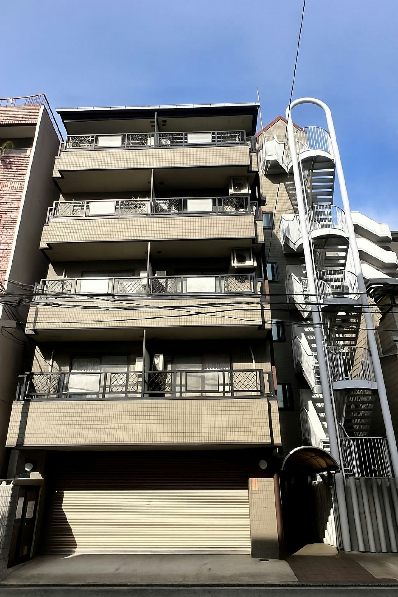 【OPEN SALE】恵美須町駅徒歩5分、通天閣・天王寺動物園まですぐCasa GS恵美須町401