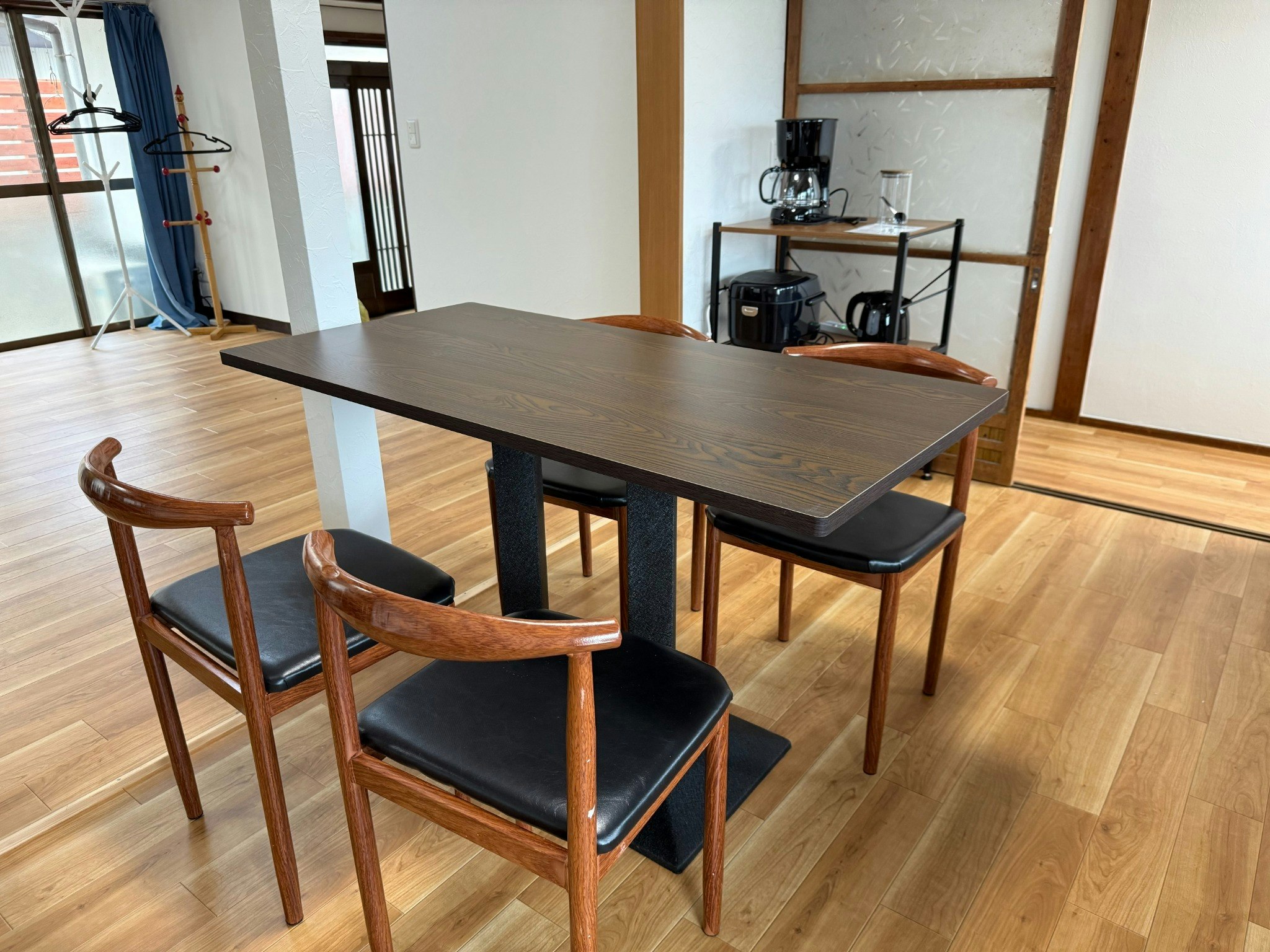 海遊びの拠点に|館山10分・88m2一軒家・6名・P無料