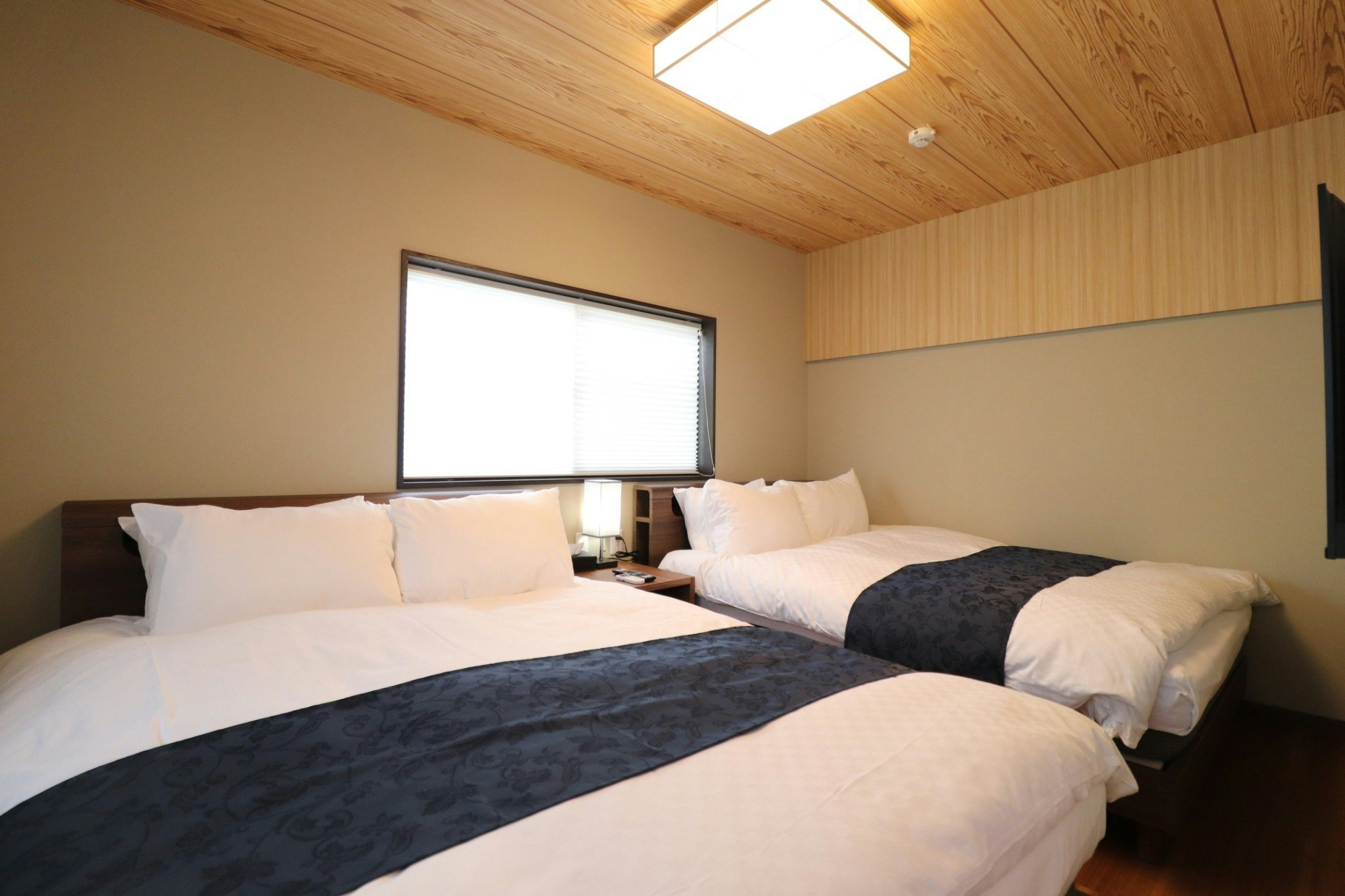 【天下茶屋駅5分】和モダン3階建て一軒家/最大14名/広々90m2・Wi-Fi完備・観光アクセス良好