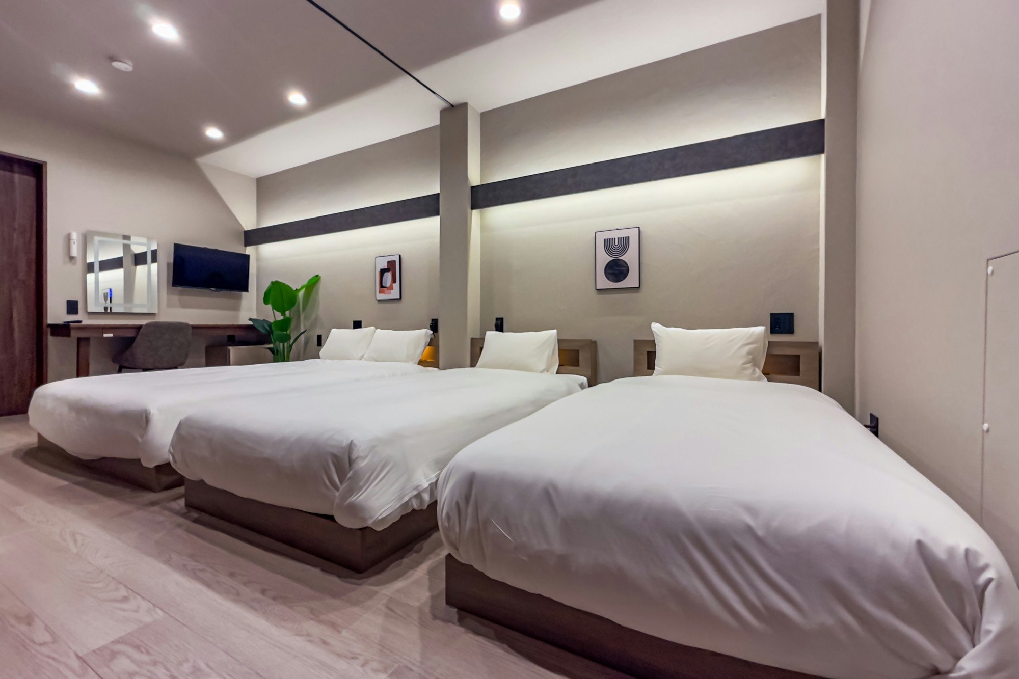 無料駐車場あり【150m2 5LDK】天保山新築戸建て海遊館まで徒歩圏内14名可