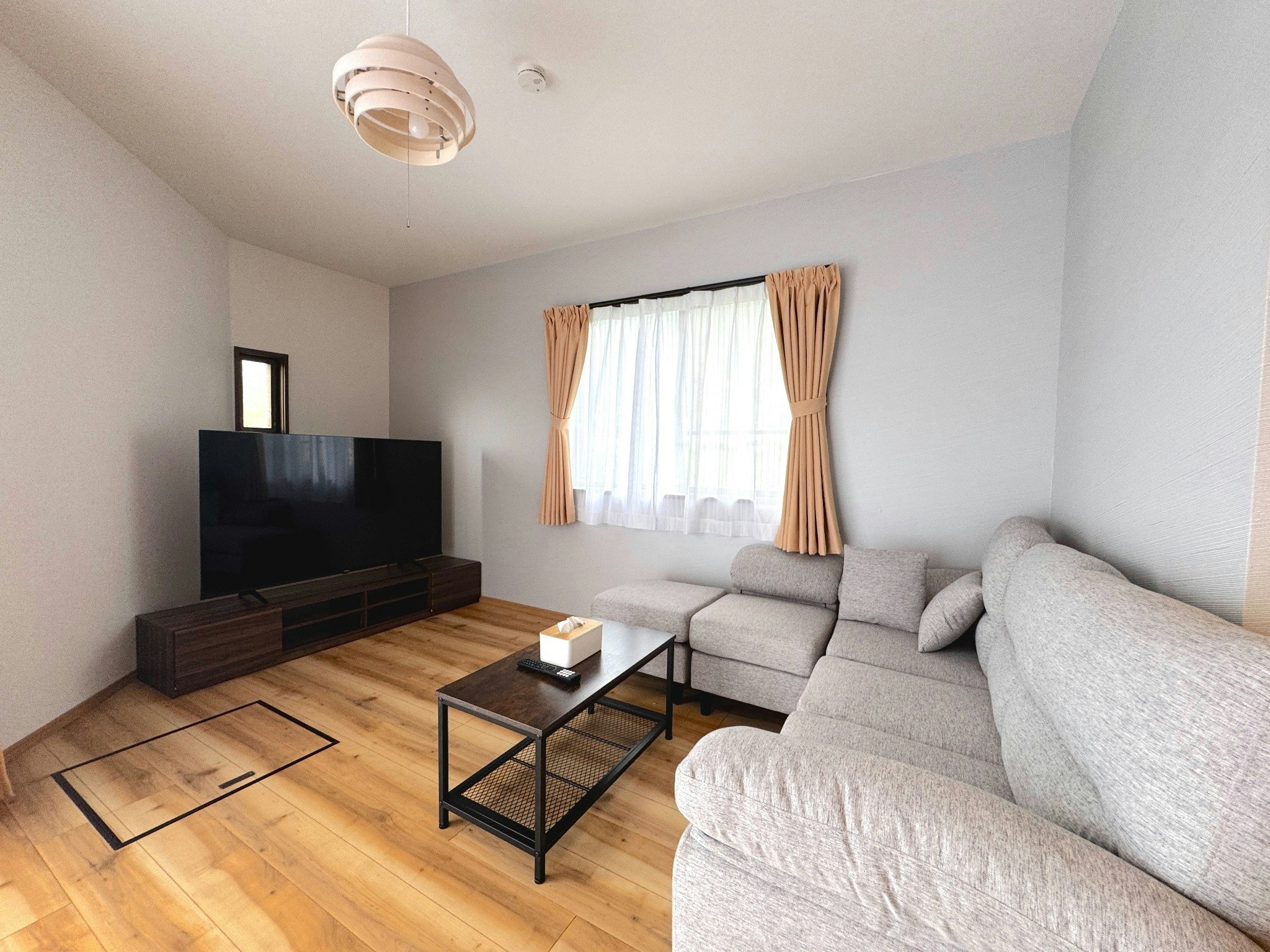 家族や友人と最高の思い出を!美しい室内/3LDK/湖畔まで徒歩7分/最新設備