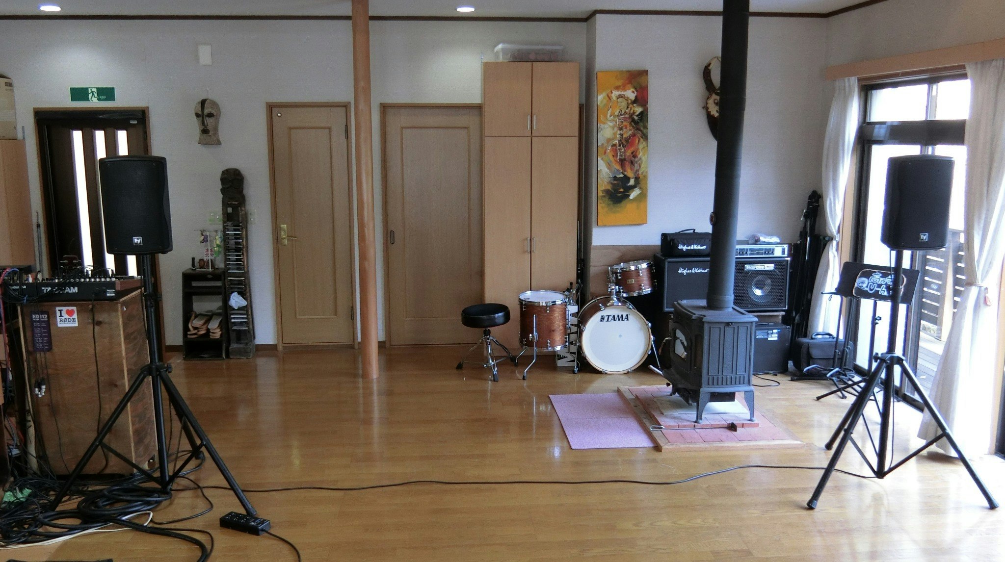 元音楽スタジオなので、音楽合宿に最適です。