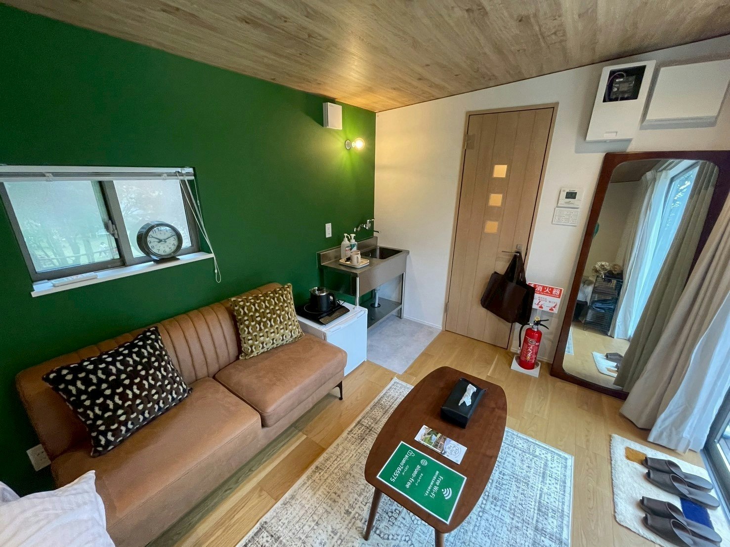 コテージ「を」 ダブルベッド