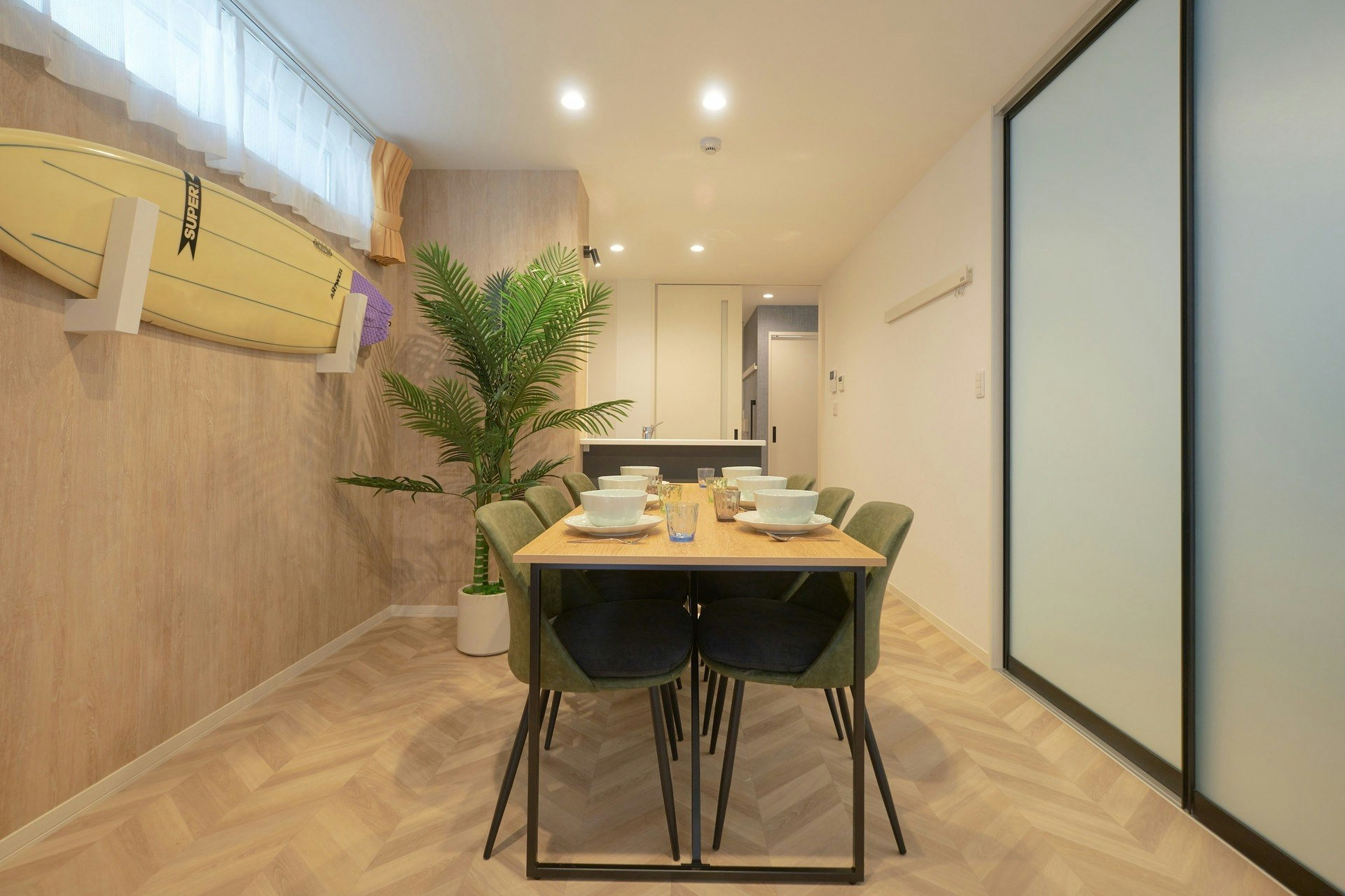 C*片瀬江ノ島駅から徒歩2分/ビーチ近く/江ノ島エリア/6名収容/Wi-Fi