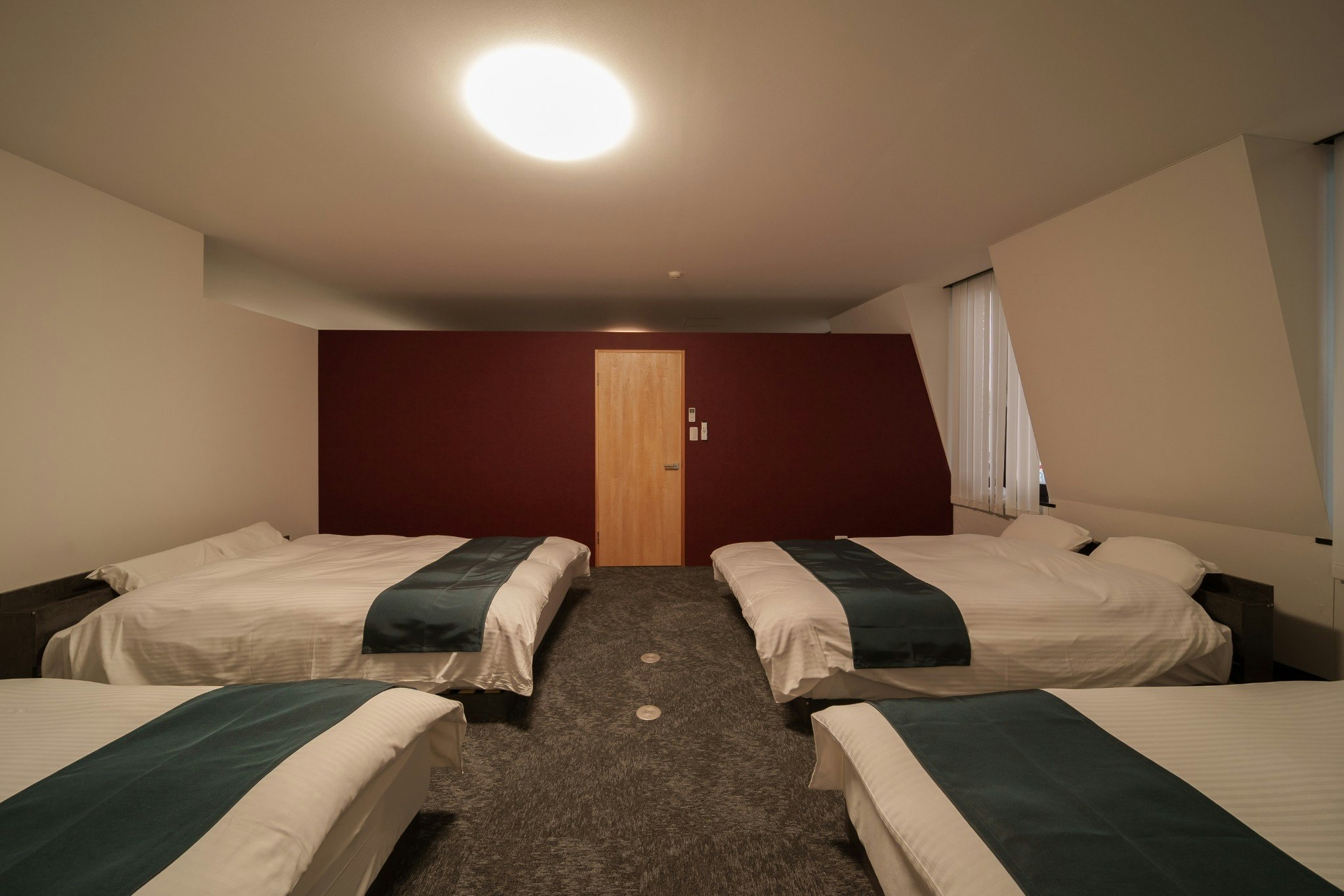 Tsumugi Hita Central Base