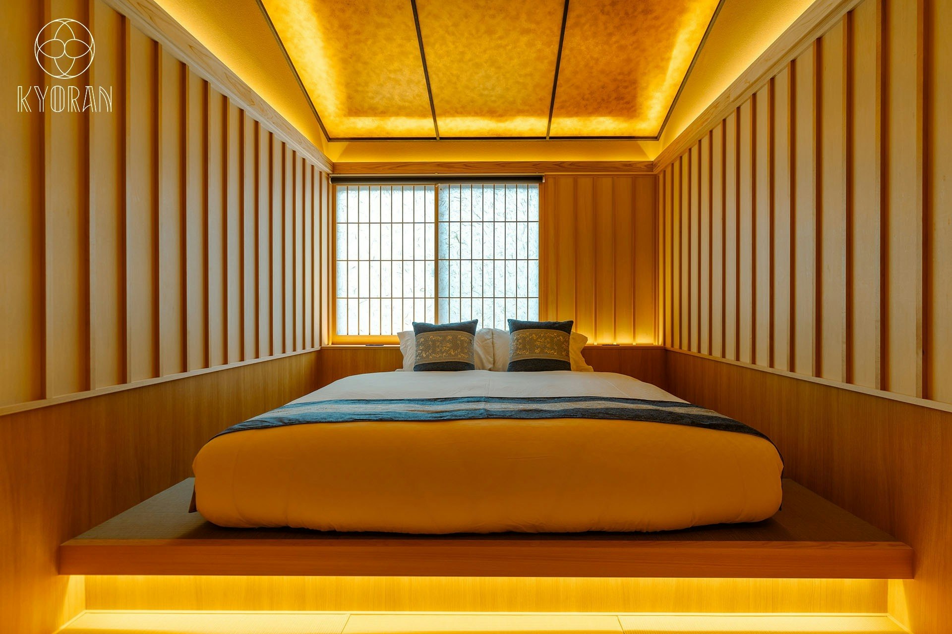 伏見稲荷大社徒歩5分、京阪電車徒歩1分、 9名4LDK~贅沢を愉しむ雅な空間