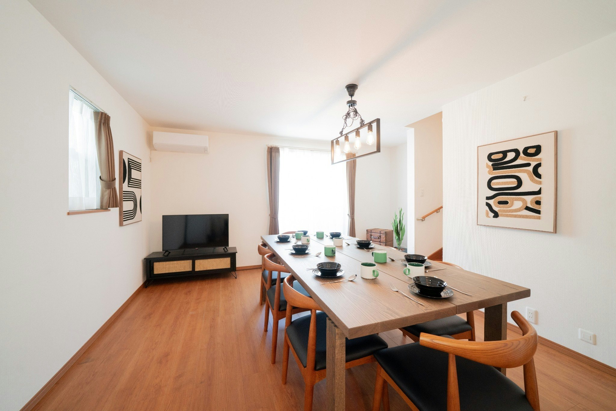 羽田空港から乗り換え不要/3階建て一軒家/無料駐車場あり