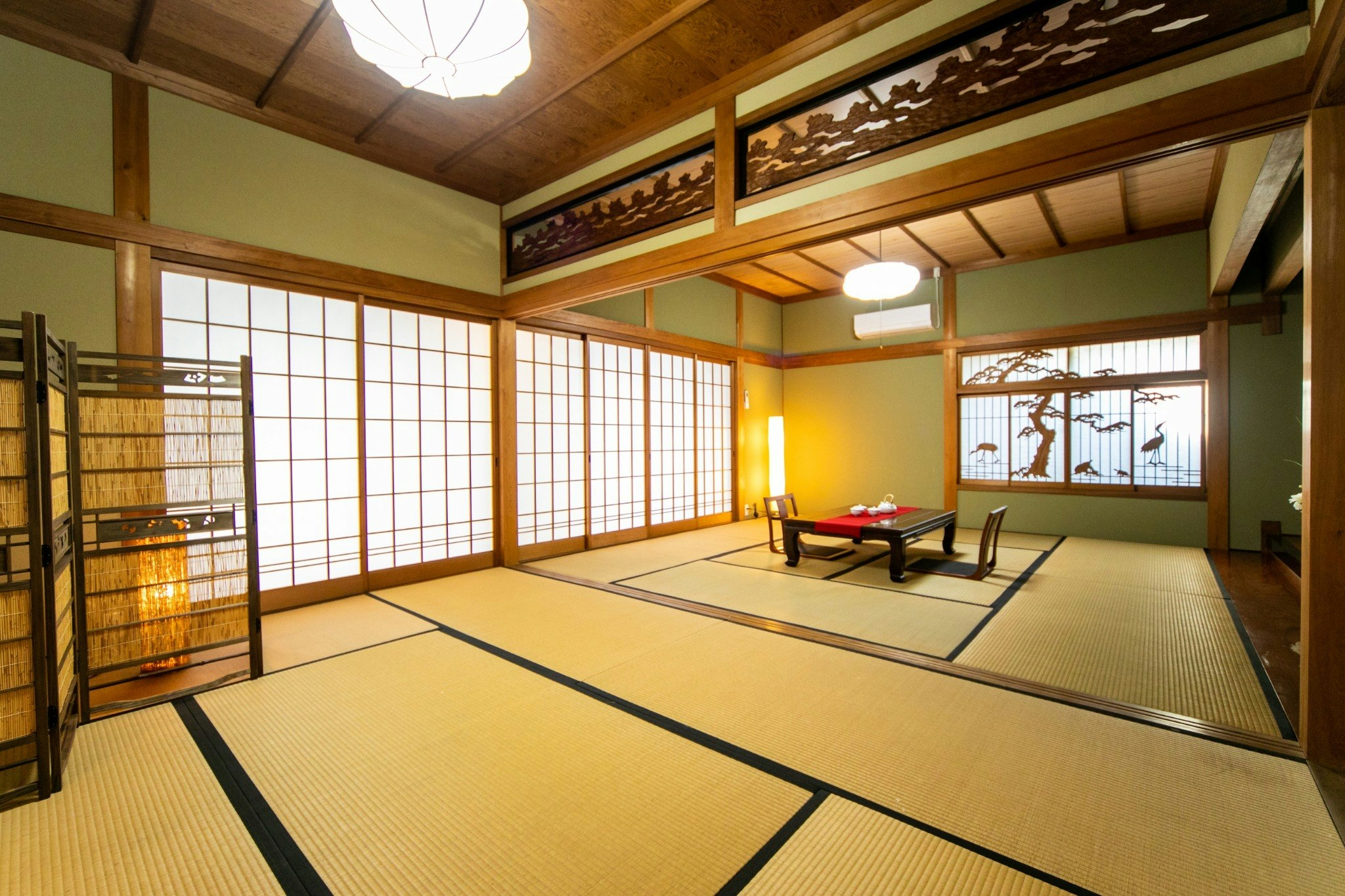 【無料駐車場2台】離れのある大きな別荘☆中庭でBBQ♪室内で卓球を楽しめる宿_淡路市志筑1764