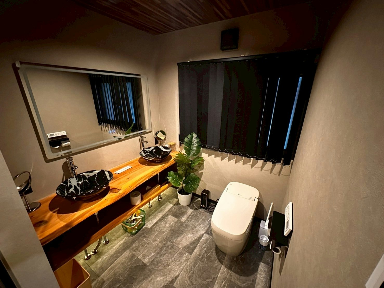 〈ペット可〉サウナ・BBQ|最大6名|自然に囲まれた別荘