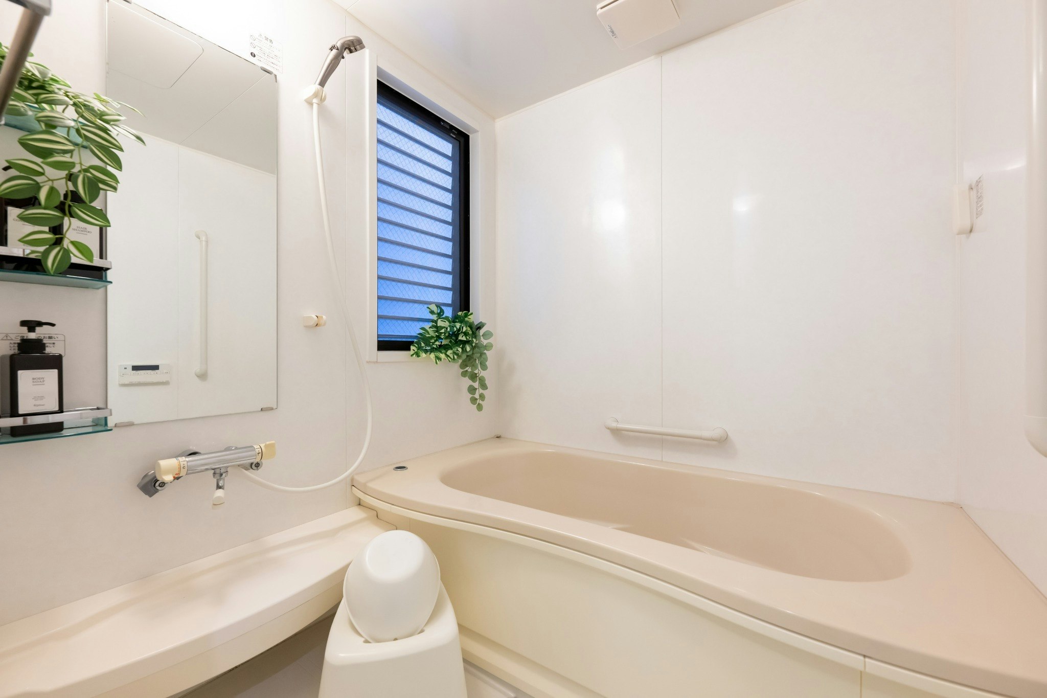 一棟貸|ベッド9台|車1台|秋葉原8分|新宿27分|渋谷31分|駅徒歩6分