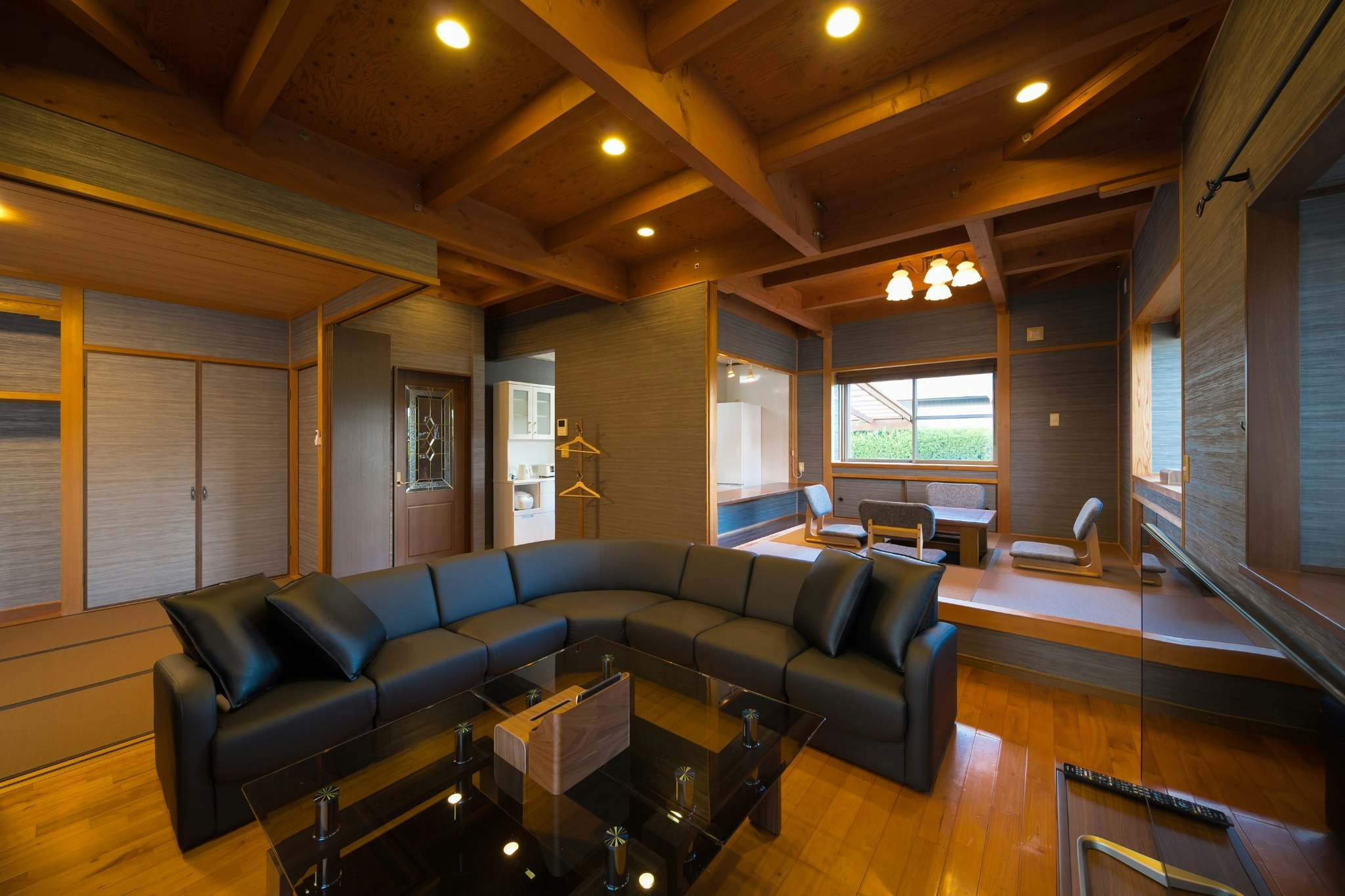 一棟貸切のプールとサウナ付きハウス「糸島芥屋 優癒(ゆうゆ)」へようこそ