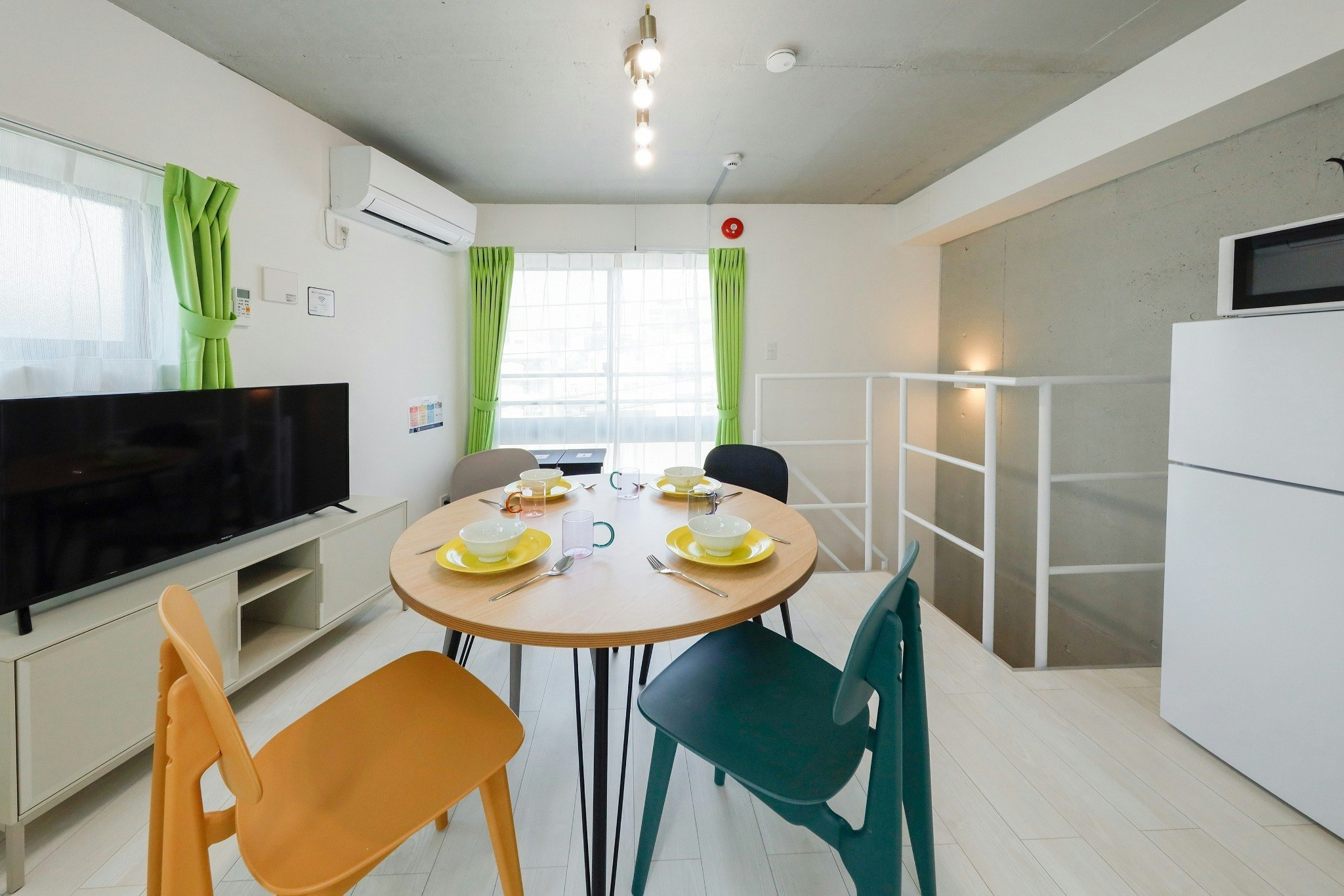 *E-早稲田駅から徒歩8分/4名収容/個室貸し切り/Wi-Fi完備