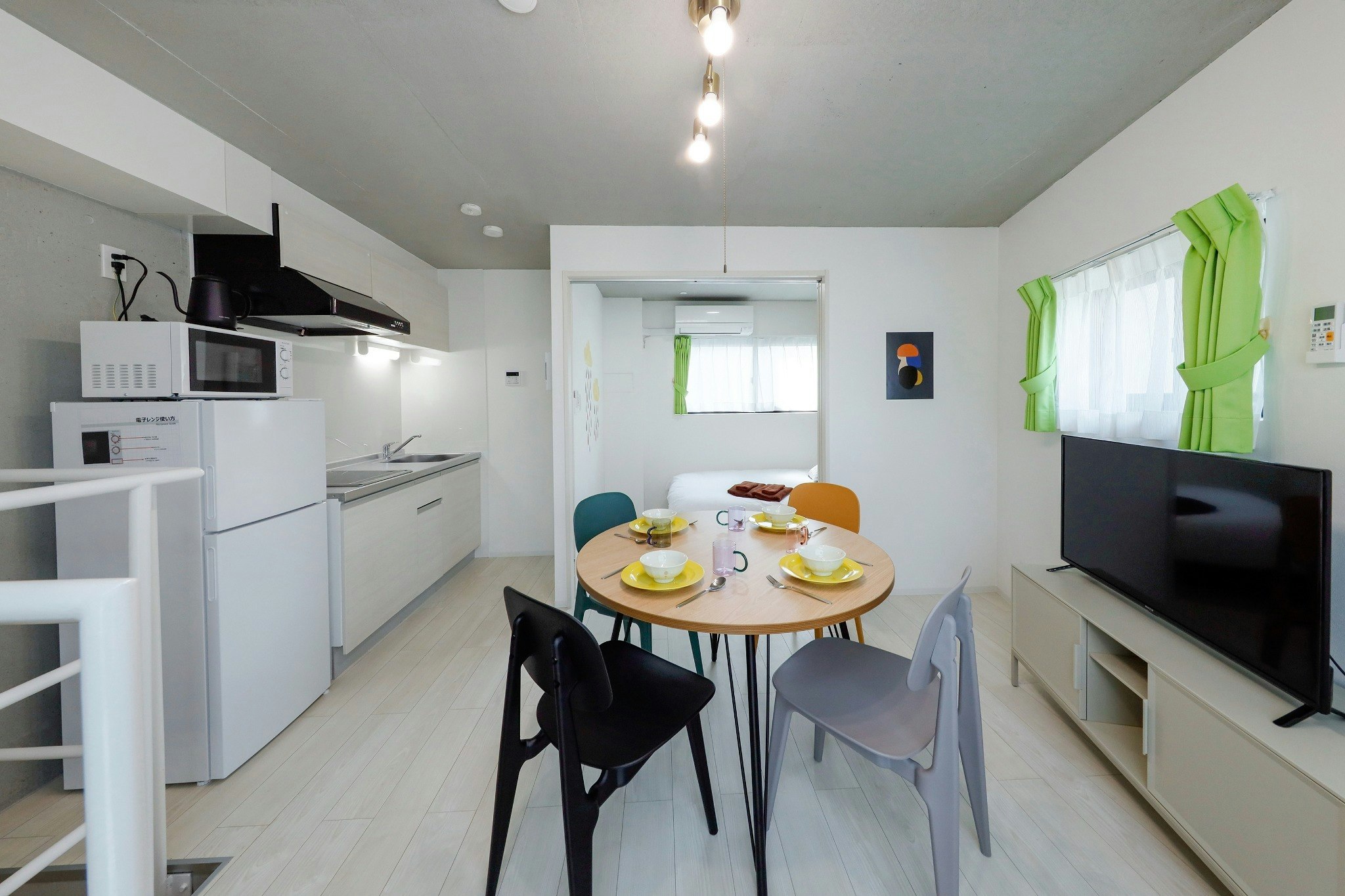 *E-早稲田駅から徒歩8分/4名収容/個室貸し切り/Wi-Fi完備