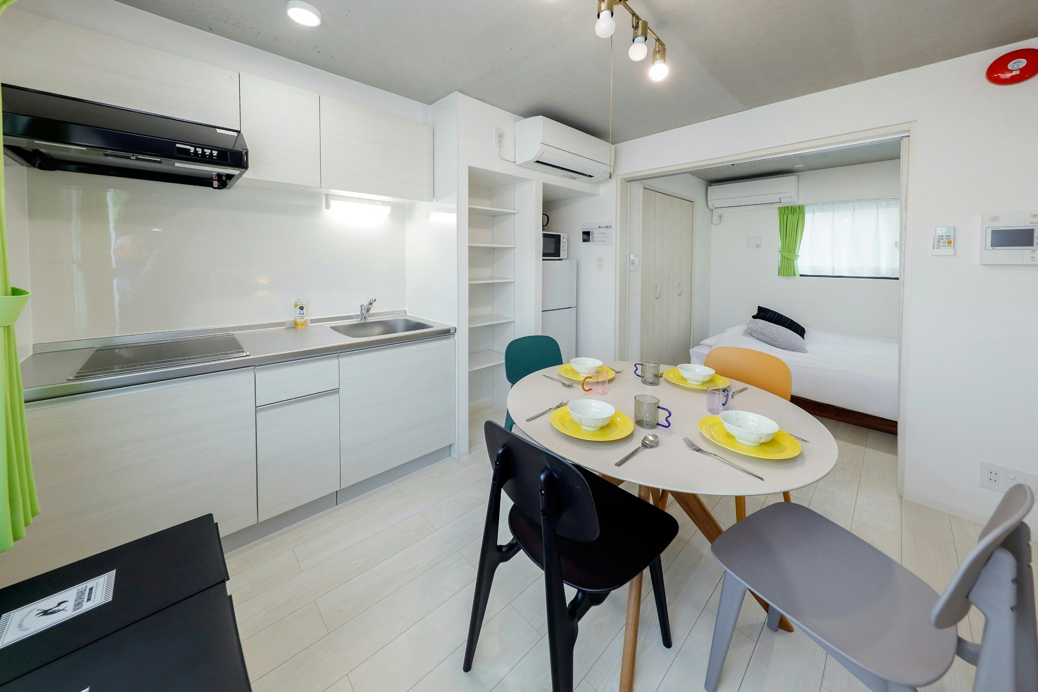 *F-早稲田駅から徒歩8分/4名収容/個室貸し切り/Wi-Fi完備