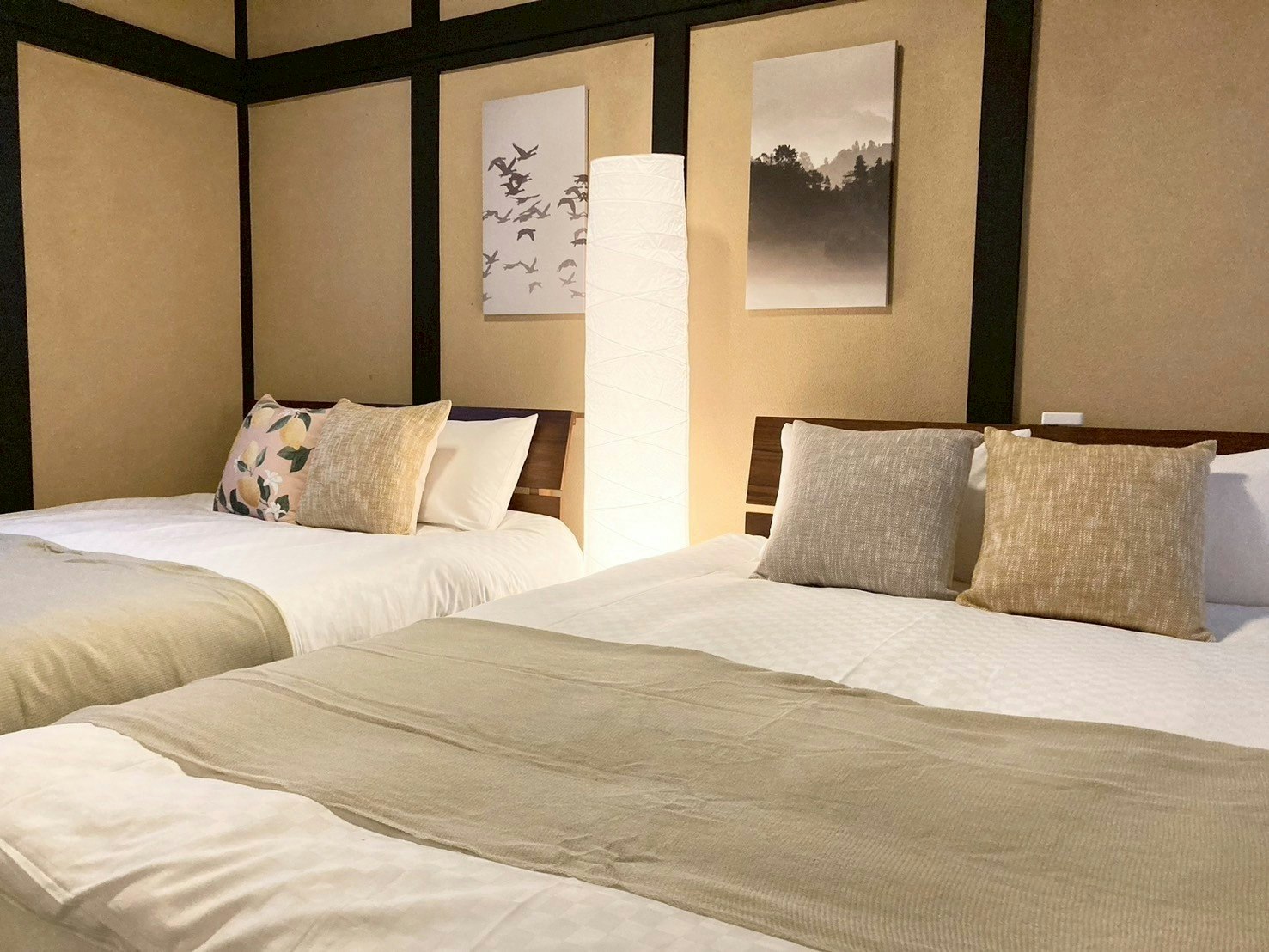 和モダン空間で寛ぐ!USJまで5分!無料駐車場付き貸切戸建(最大12名)NU01