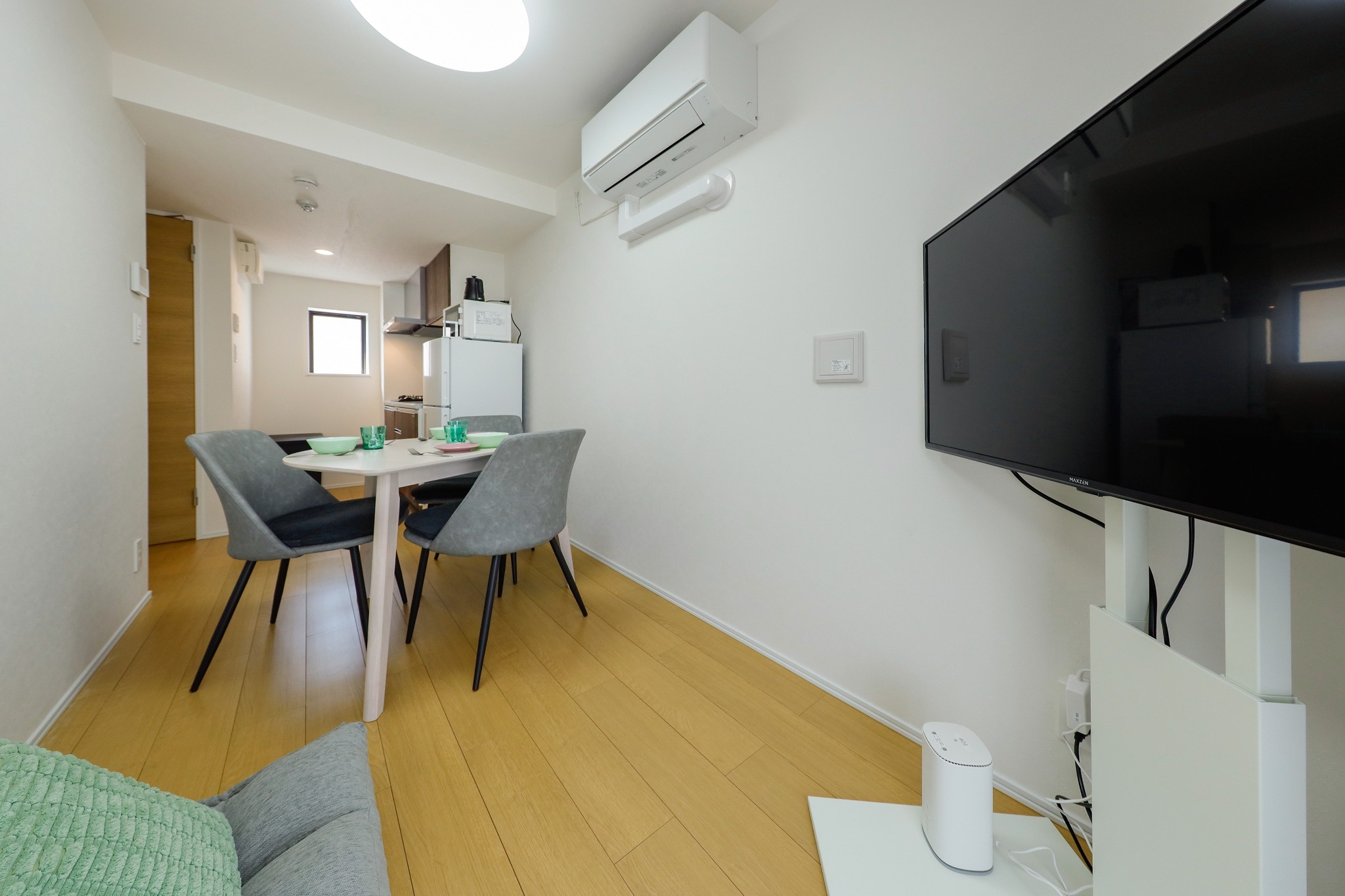 B301/根津駅から徒歩2分/最大3名/Wi-Fi/新築