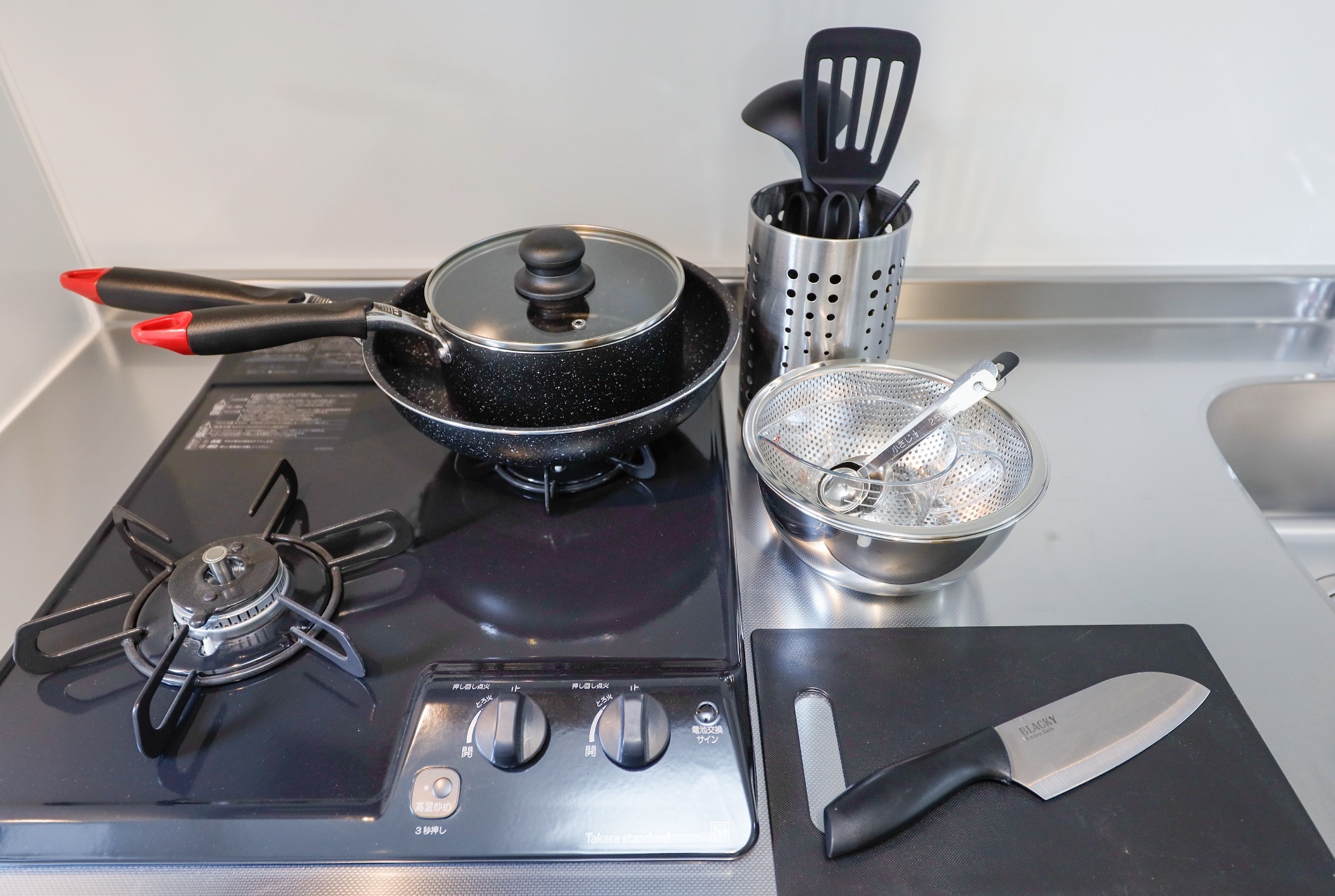 B401/根津駅から徒歩2分/最大3名/Wi-Fi/新築