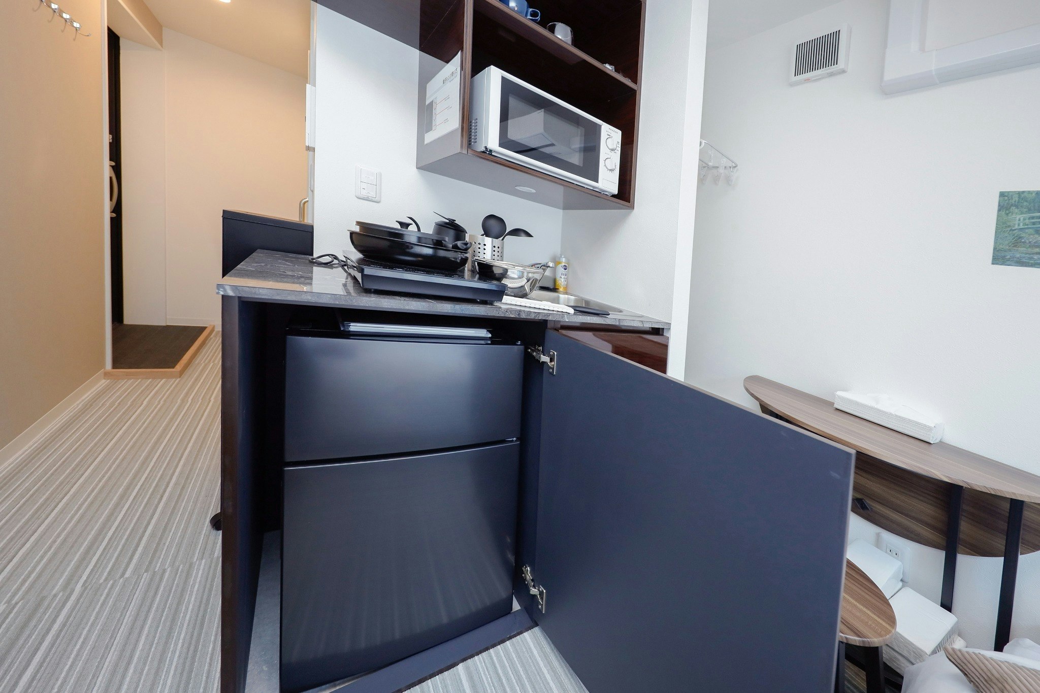 B-1/東新宿駅から徒歩7分/新宿エリア/1名専用/Wi-Fi