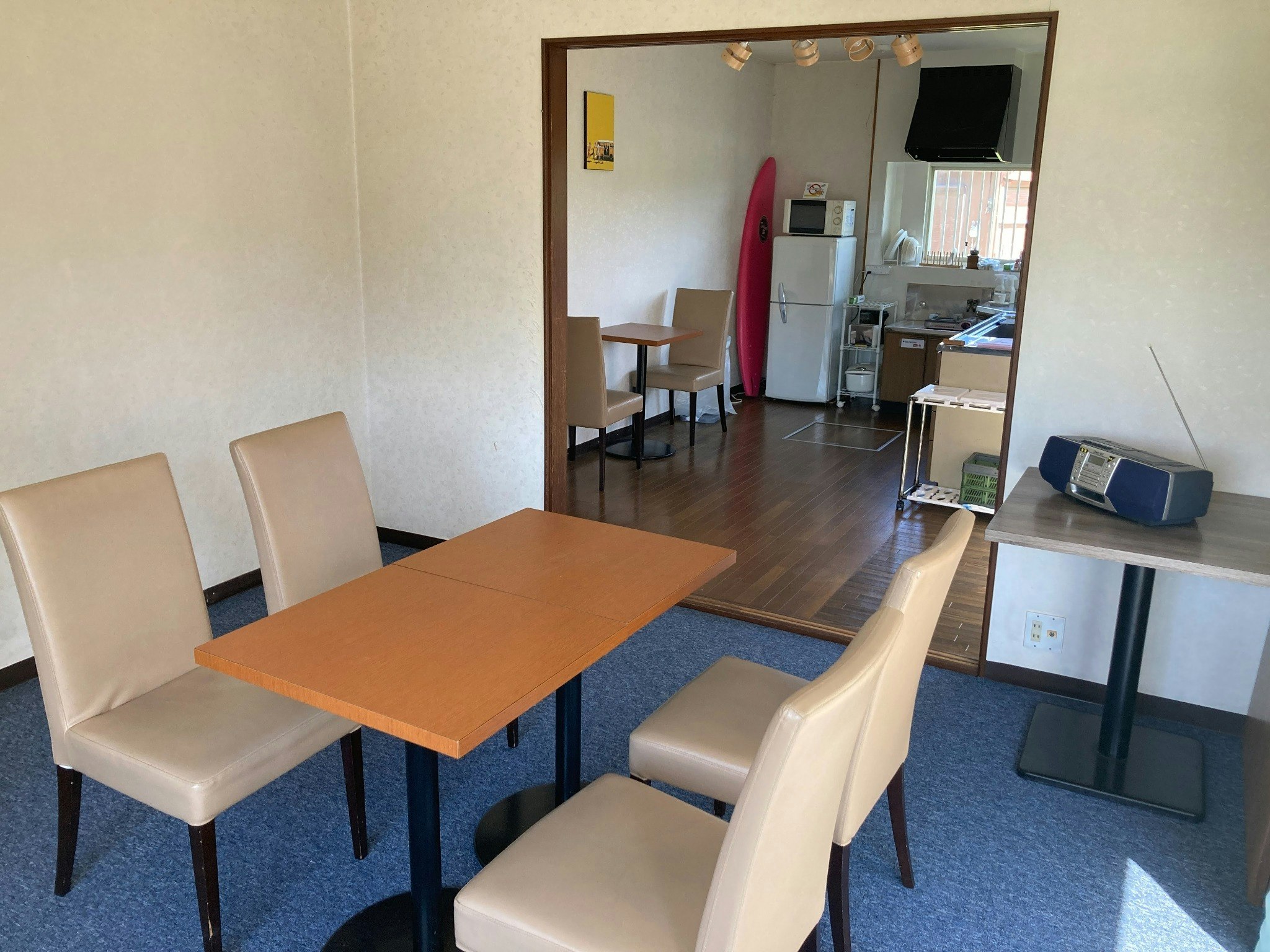 カフェのようにリラックスできる一軒家。無料のレンタル自転車!