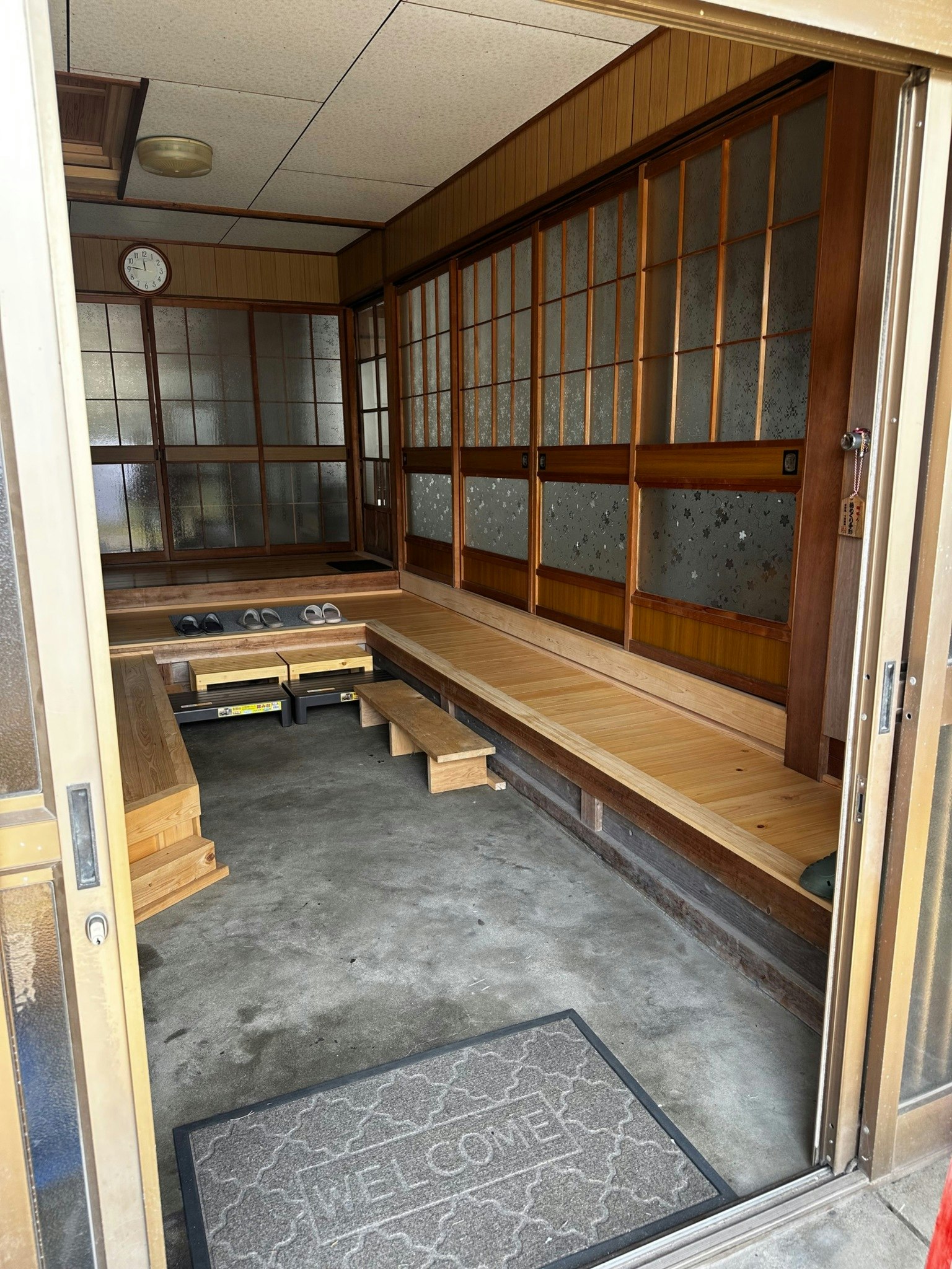 【禁煙】花緑里-HANAMIDORI-岩屋のやど岐阜郡上下呂温泉飛騨金山貸切民宿花緑水星湖畔リゾート