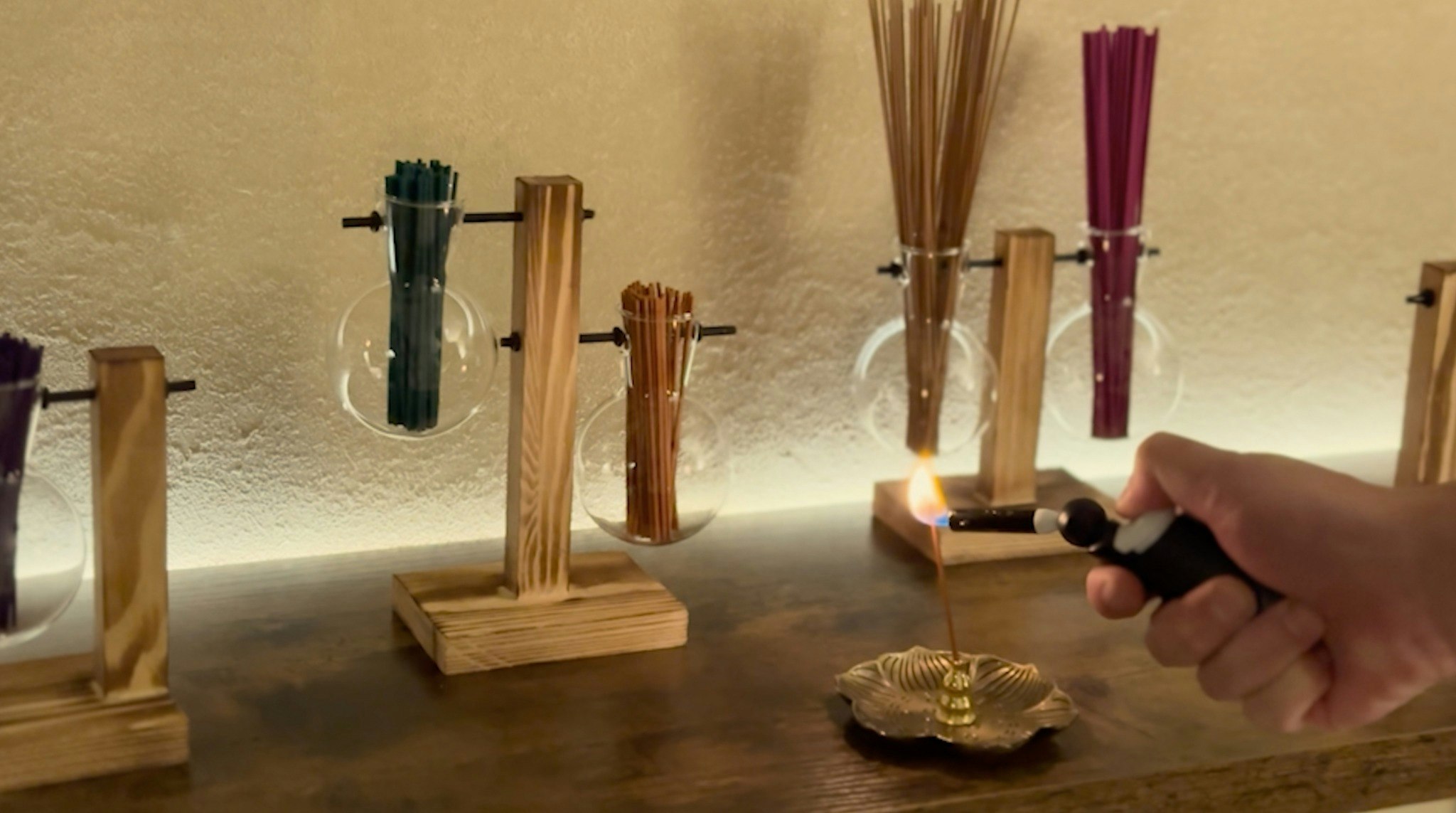 最大6名|和モダン一軒家をまるごと貸切!LEDが彩る和室とお香・プロジェクターの癒し空間