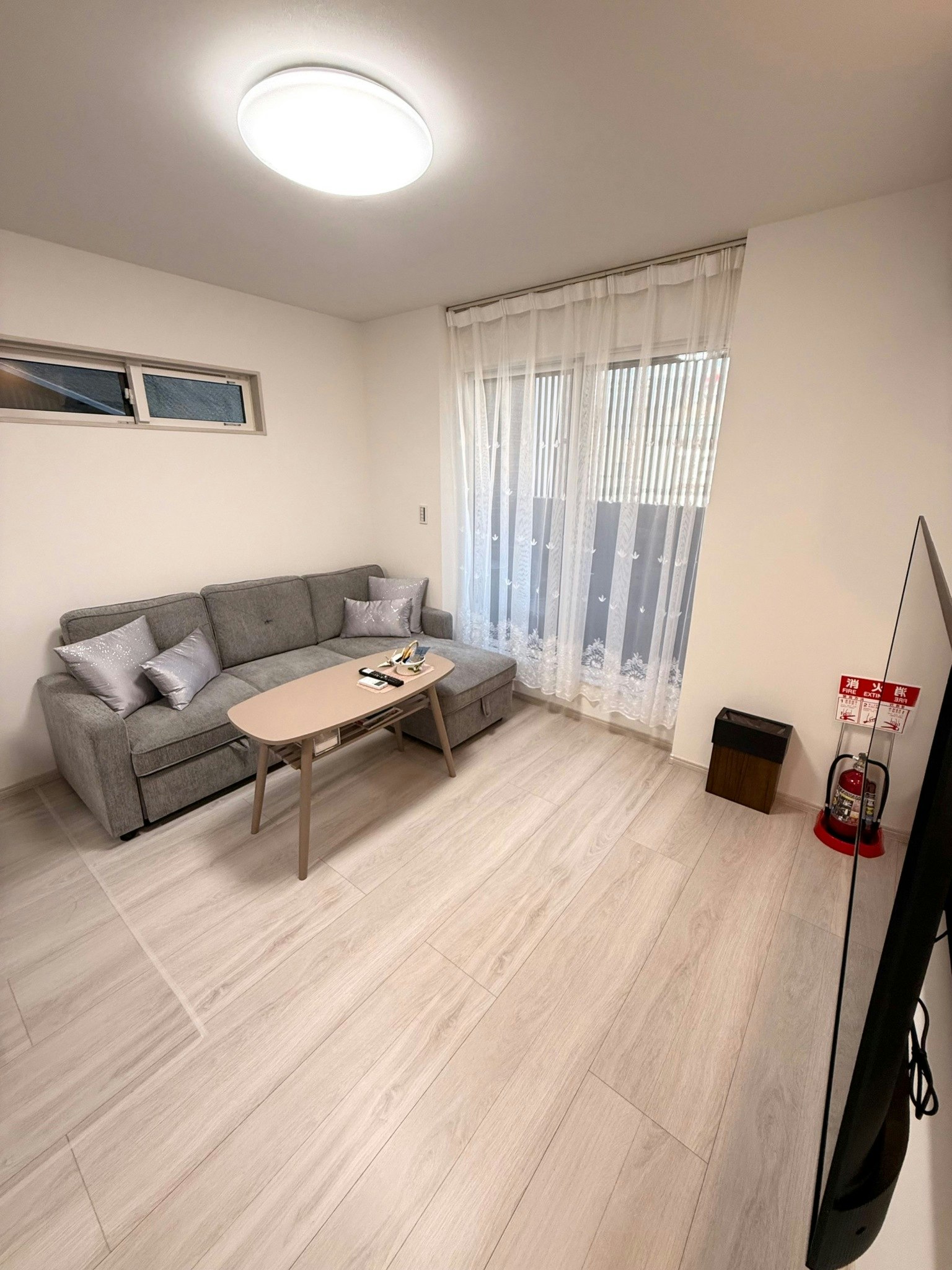 【新築一棟貸し】大阪駅梅田天神橋エリア、駅徒歩3分!最大8名まで宿泊OK!ウォーキングスペースあり