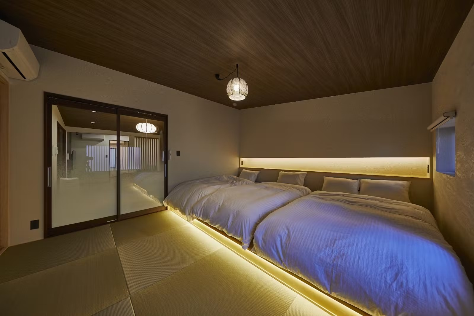 2階フロア【最大7名様】4WAY快適移動!大阪駅から1駅JR福島駅から徒歩5分!USJまで3駅15分