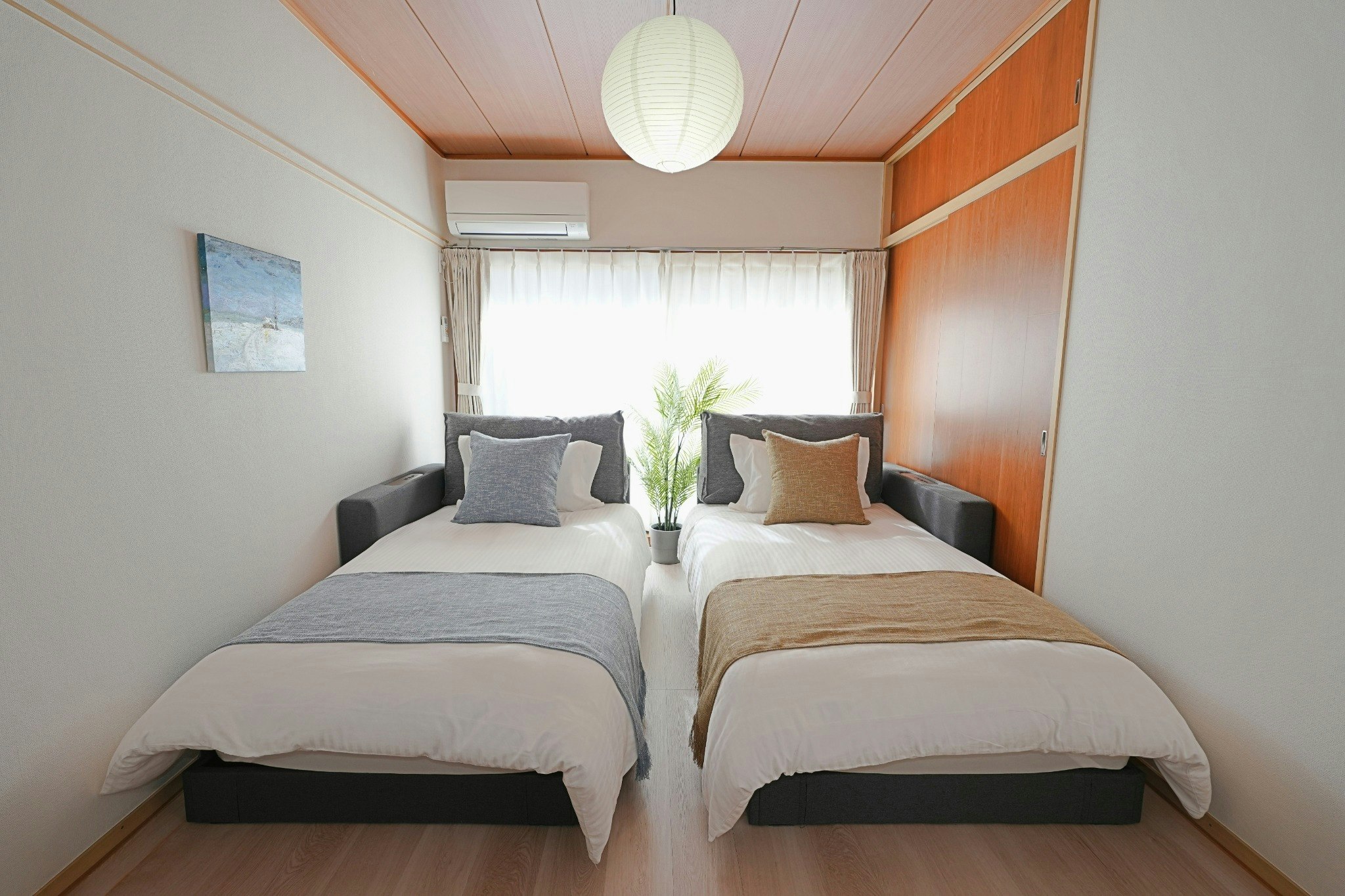 【東府中駅徒歩5分】プロジェクター完備|動画見放題|最大5名|無人チェックイン