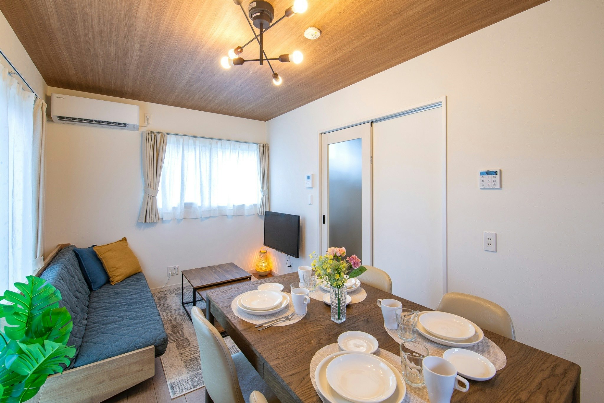 一棟貸切|最大9名|筑後吉井駅から平坦な道を歩いて15分|空港から車50分|