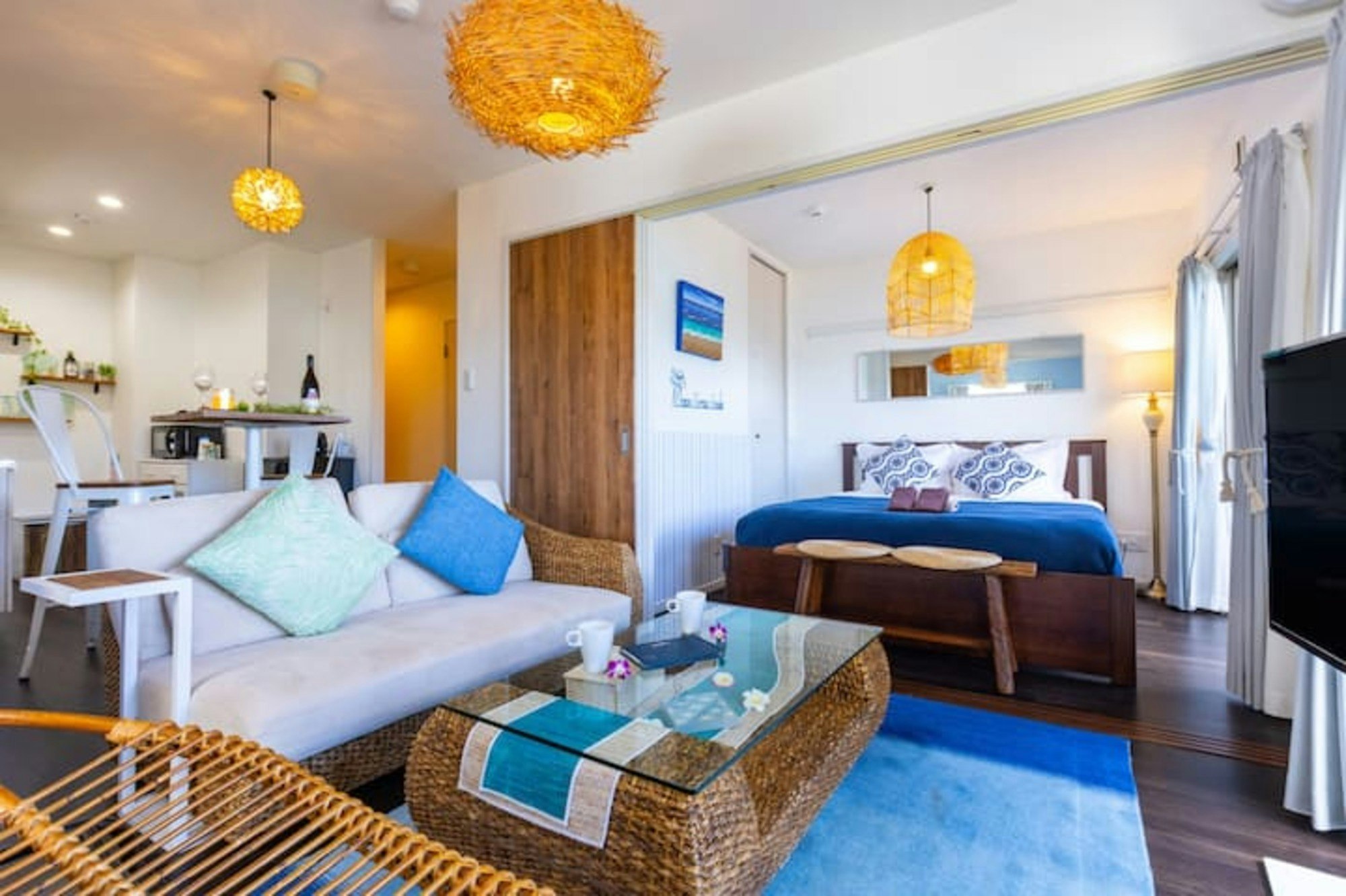 【サンゴ礁の島、瀬底島】ビーチ徒歩3分!JUNGLIA30分!最上階絶景オーシャンビューコンド!