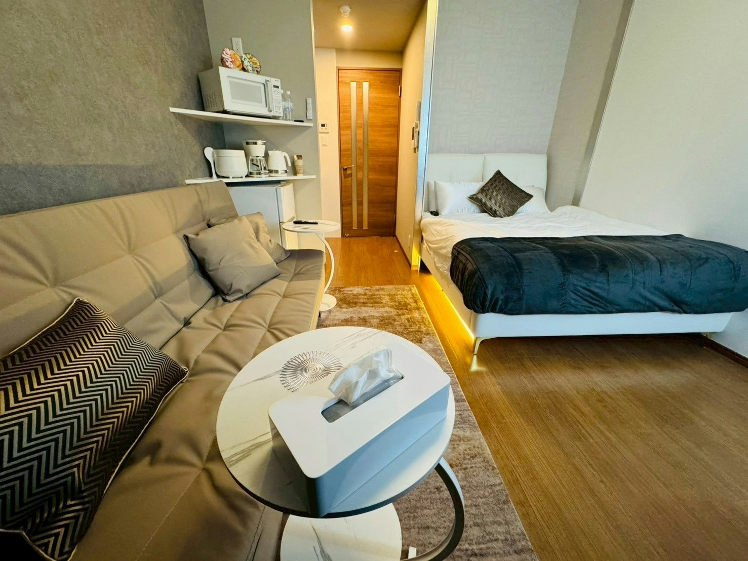 New!LuxurySweet博多駅南62・最大3~4人、博多駅車で5分・新築