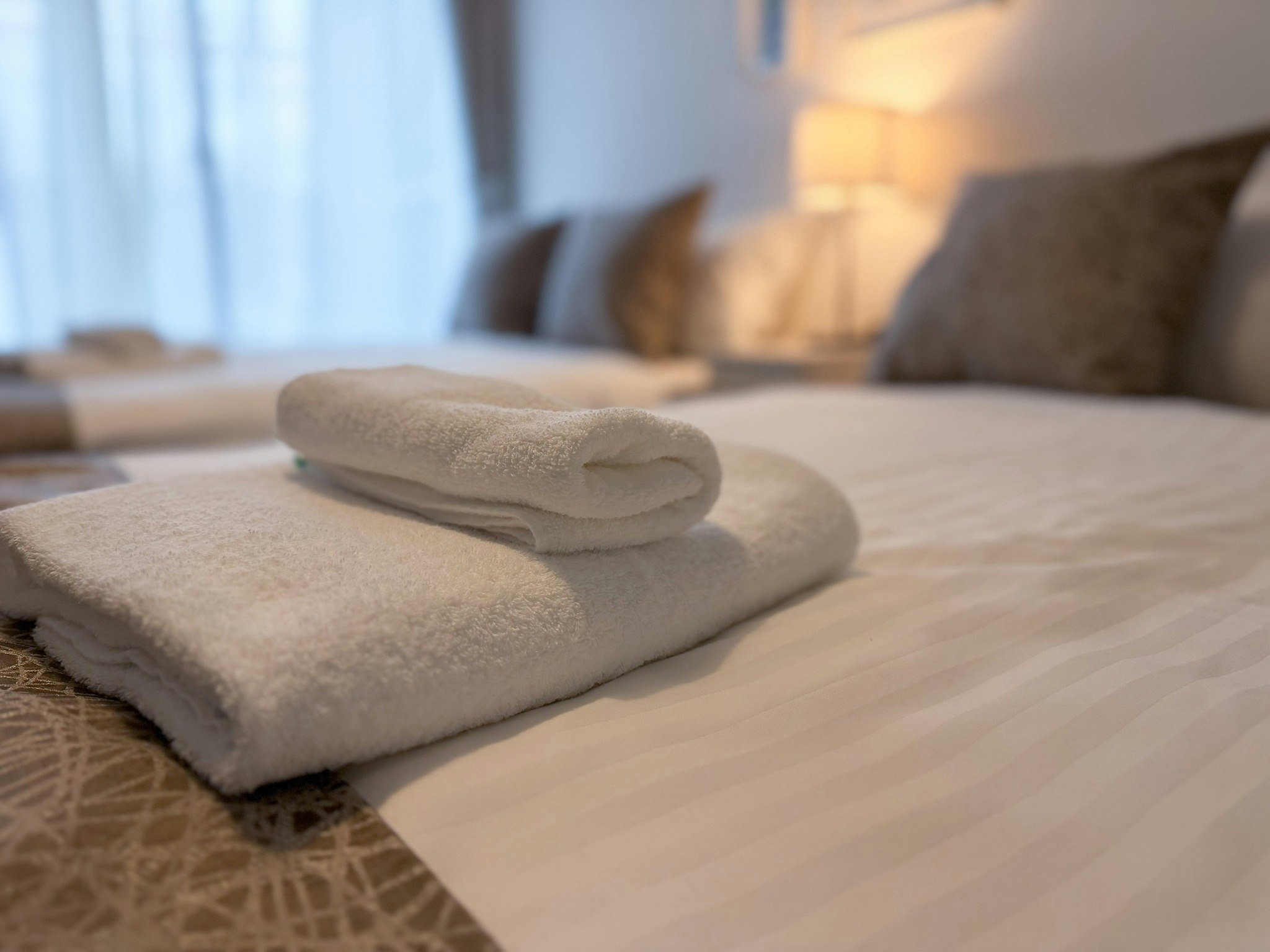 HE31 広島駅徒歩6分|約300店舗のミナモア駅ビルすぐ傍|観光出張に便利『おうちホテル広島駅前』