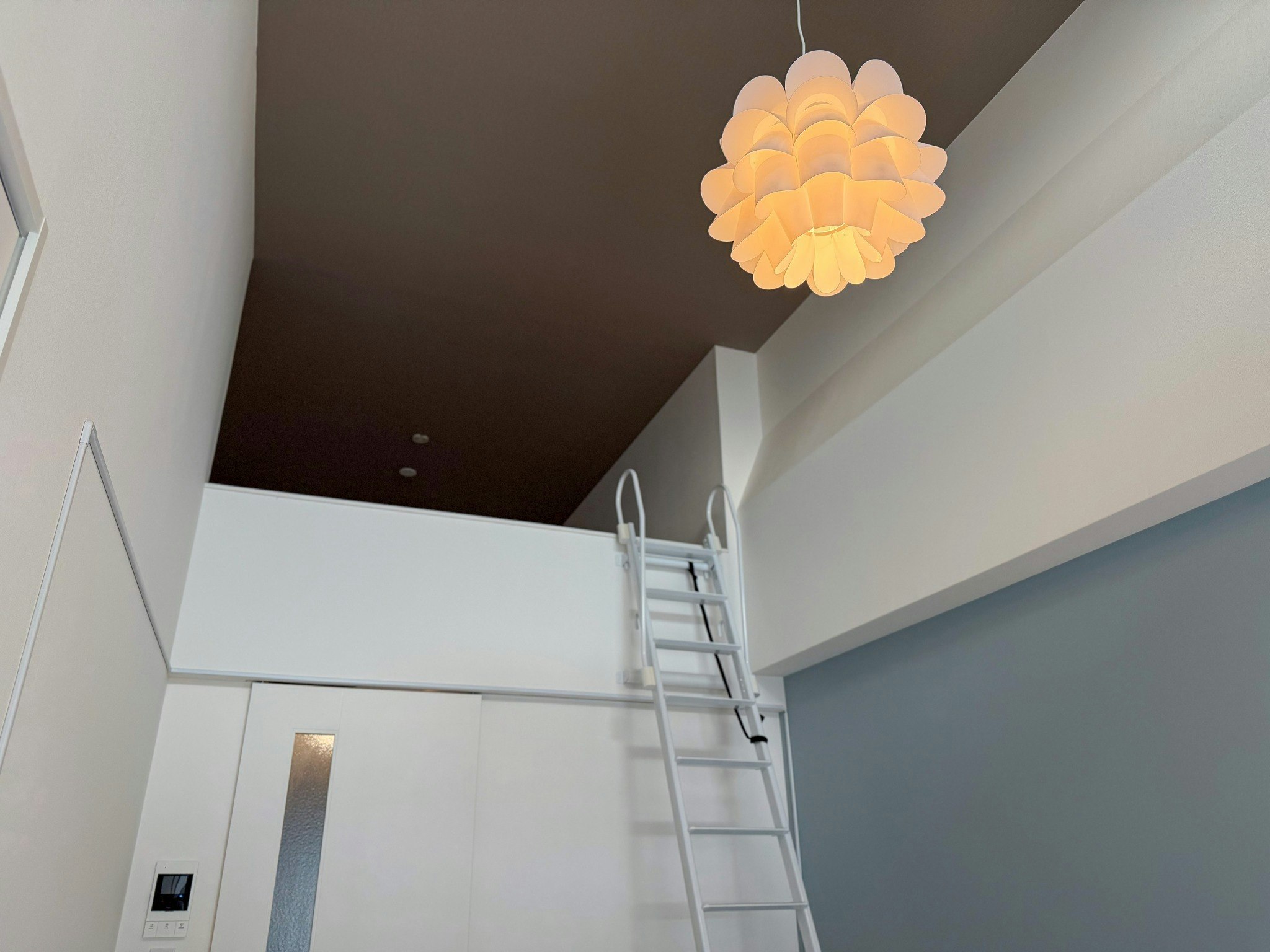 HE83 広島駅徒歩6分|約300店舗のミナモア駅ビルすぐ傍|観光出張に便利『おうちホテル広島駅前』