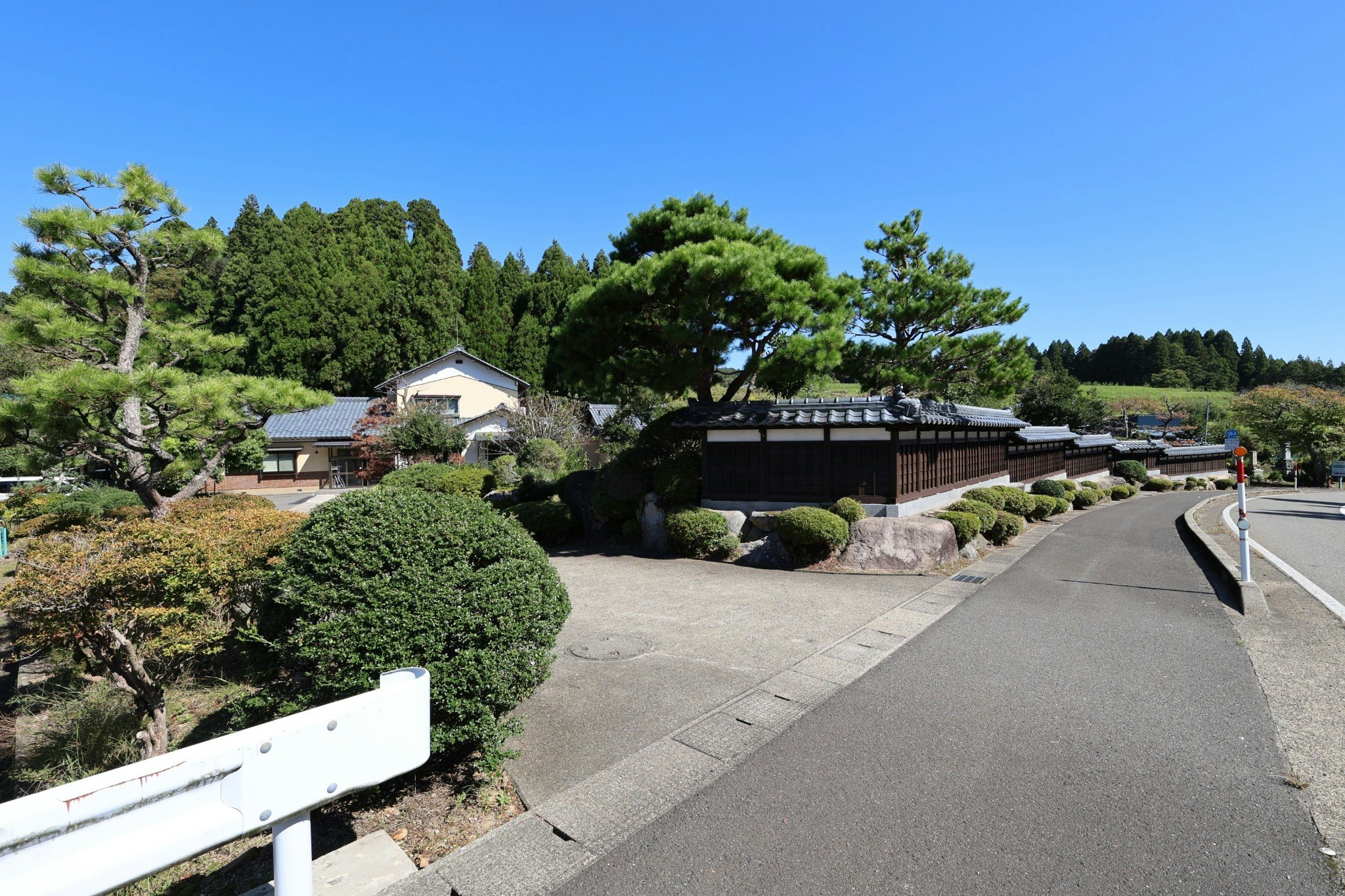 専用キッチン、風呂、トイレ、洗濯乾燥機付き/やすん場 楓