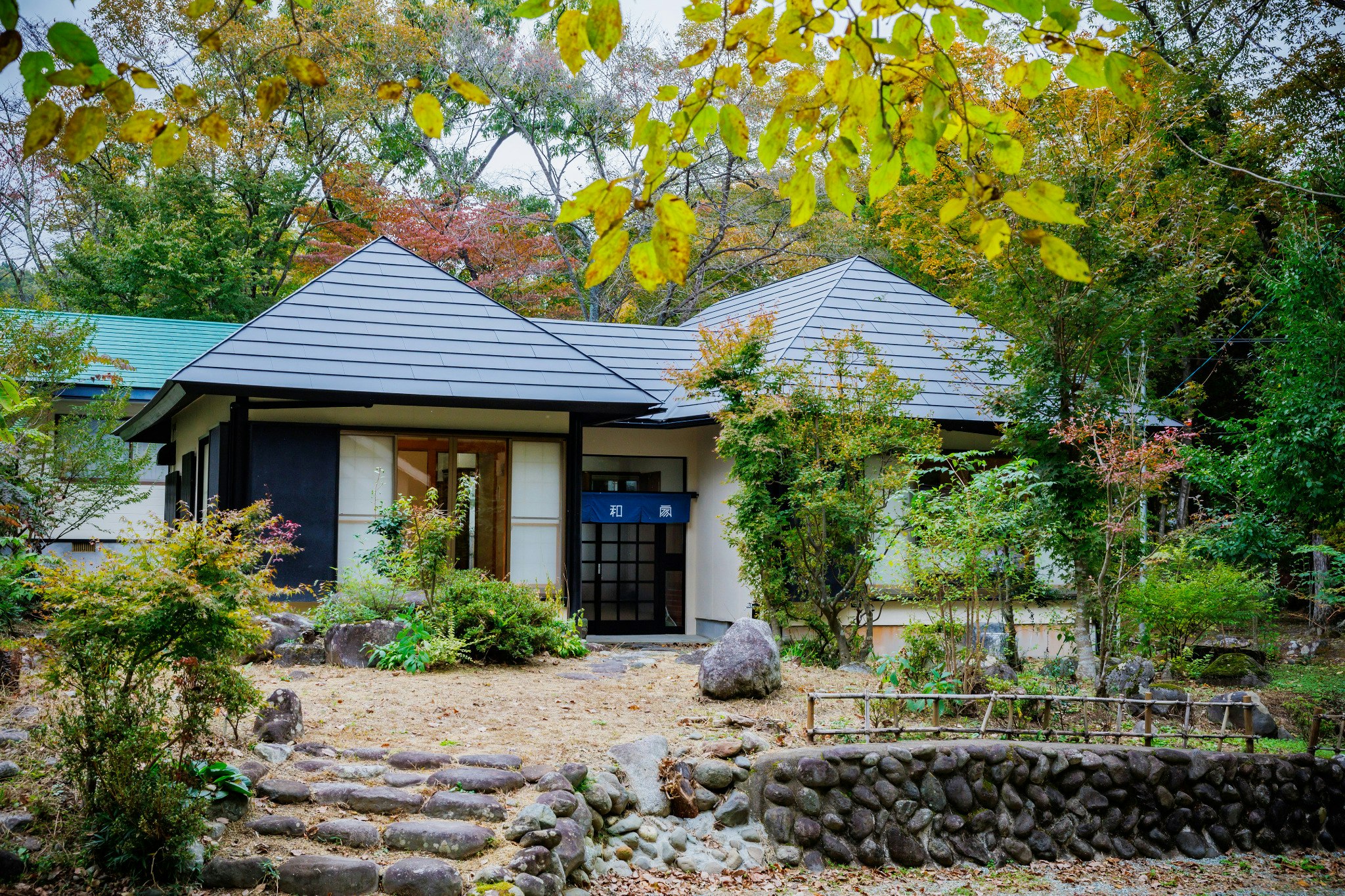 『平和家-HEIWAKA-』|カフェレストラン券付|温泉付き貸別荘 |ガイアリゾート