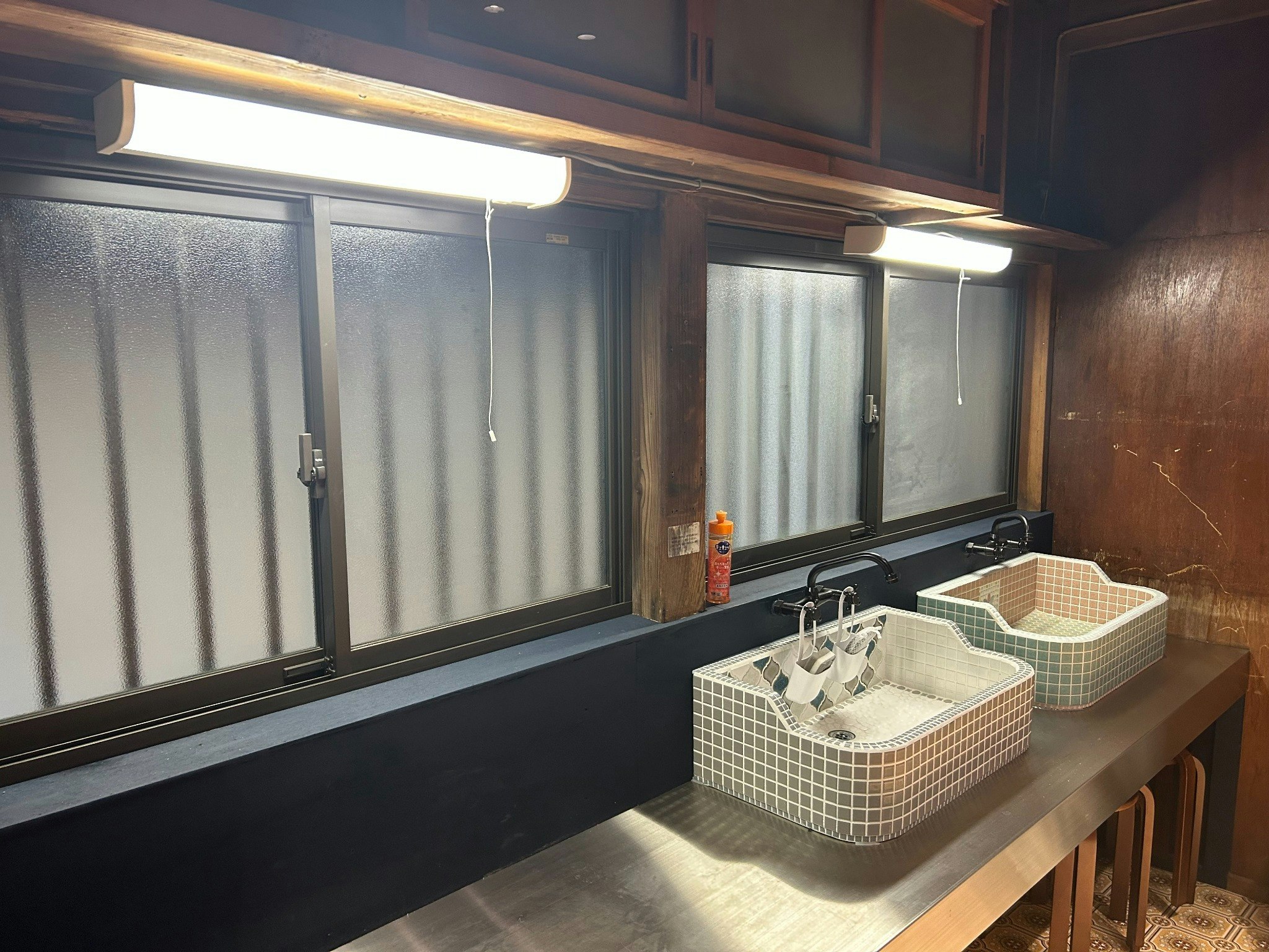 大阪・福島|一棟貸し古民家「ふじのや」 梅田1駅・USJアクセス◎/最大6名/キッチン付き民泊