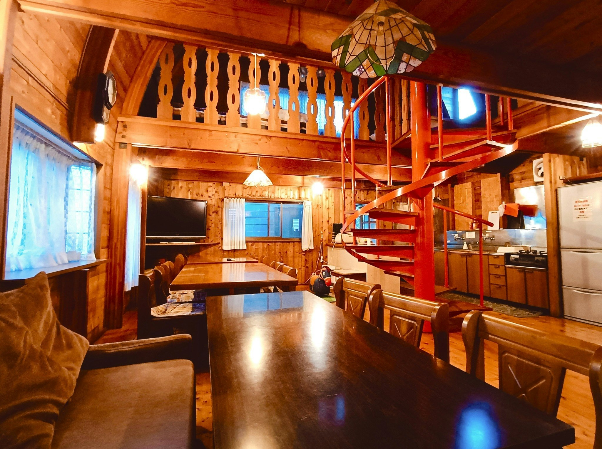 広々ログハウス 3〜16名 雨天の日は無料で屋根付きBBQ使用可能です