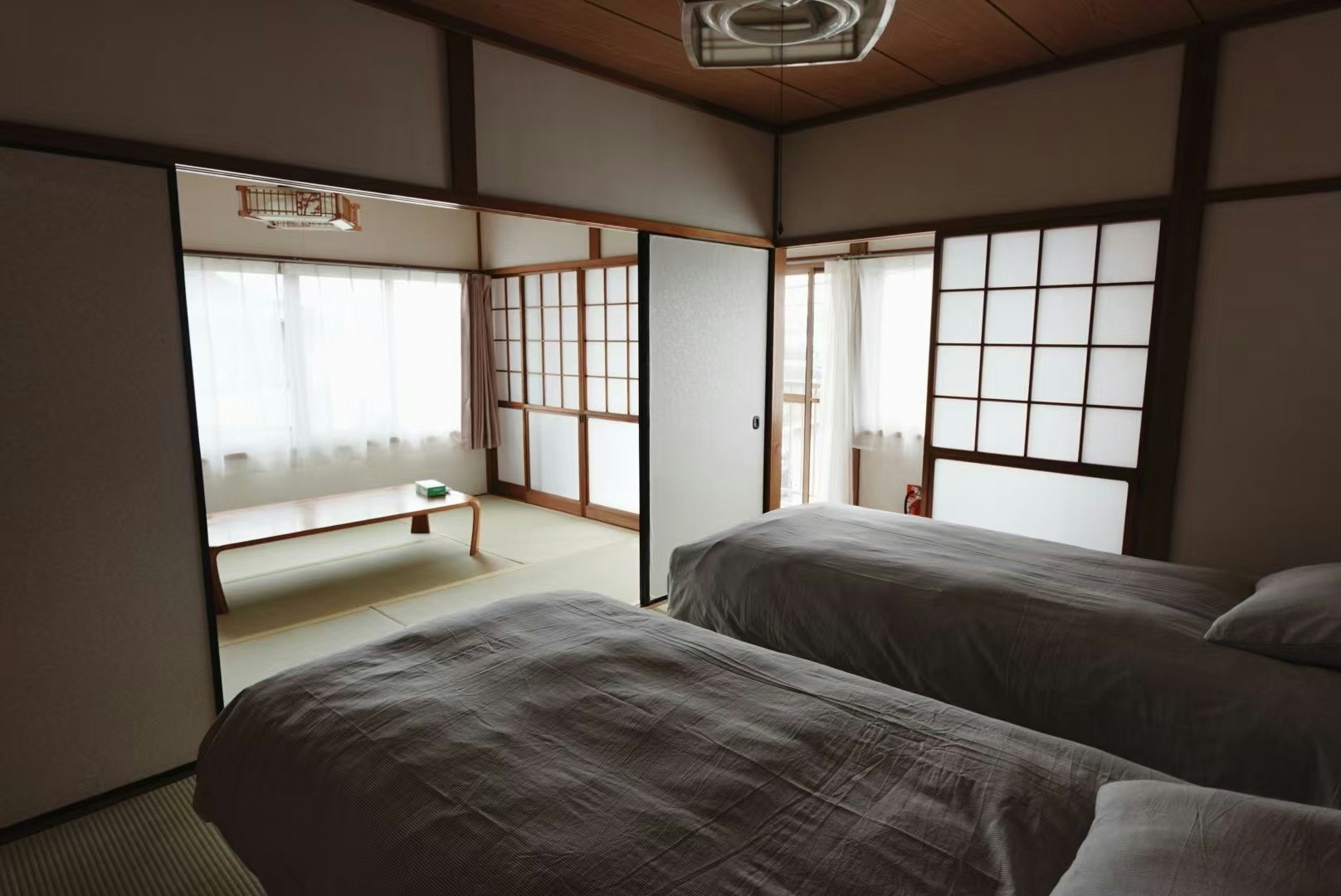 和洋室タイプ二階建て