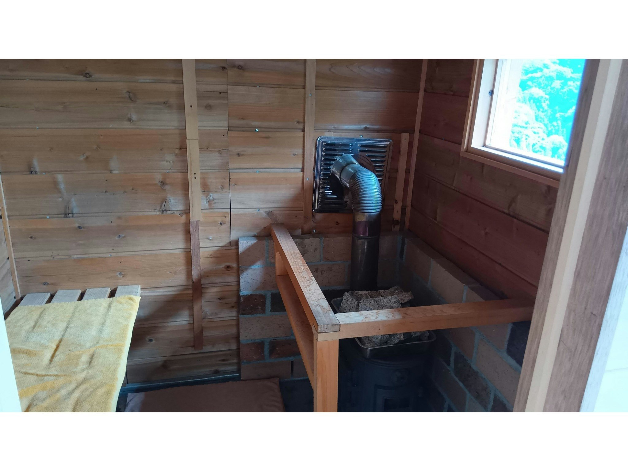 【禁煙】1日1組限定/灯のあるお宿~囲炉裏とサウナと薪ストーブと~【素泊まり】