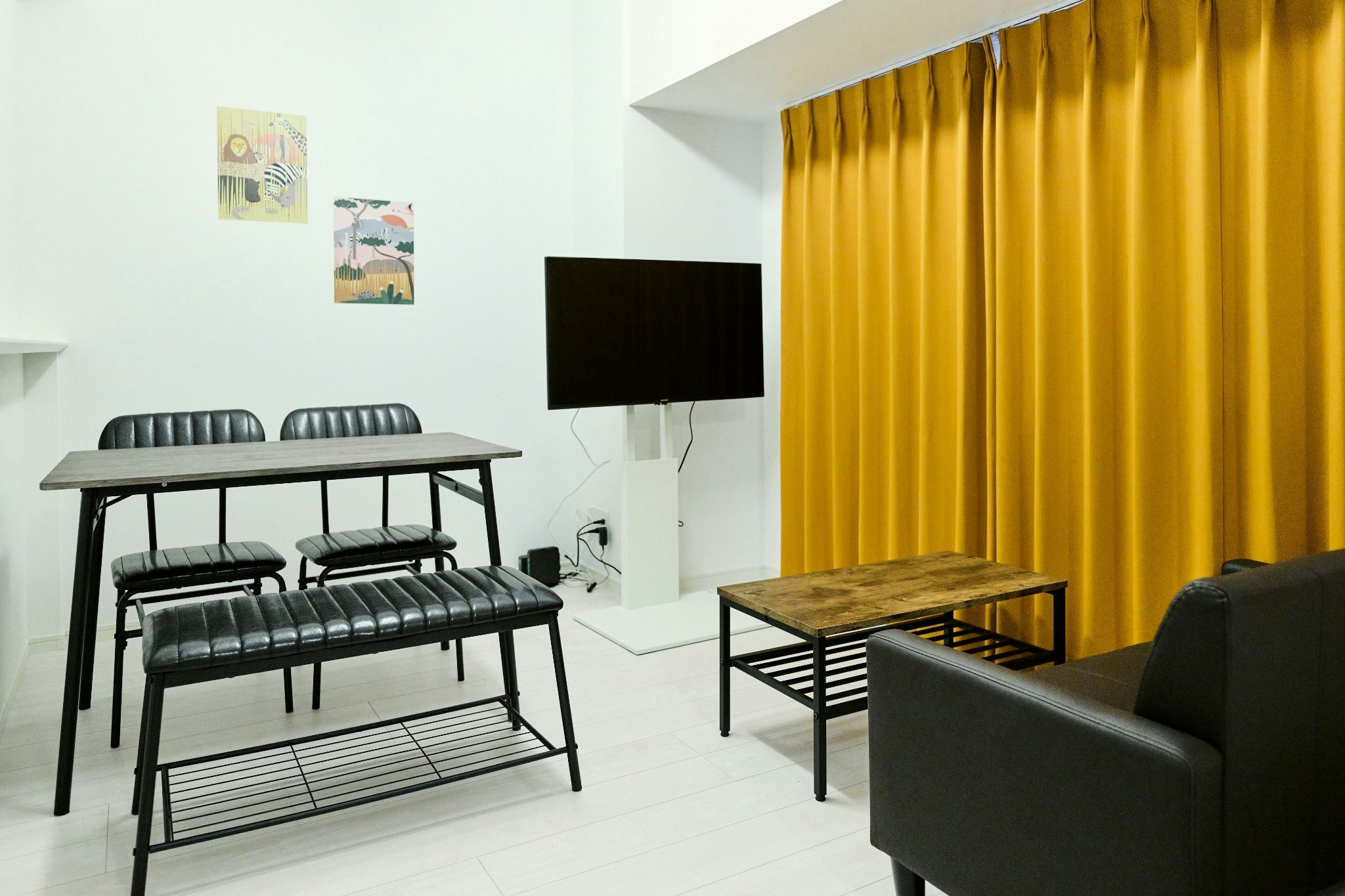 303西新駅徒歩2分/福岡空港直通/最大4名収容/Wi-Fi完備