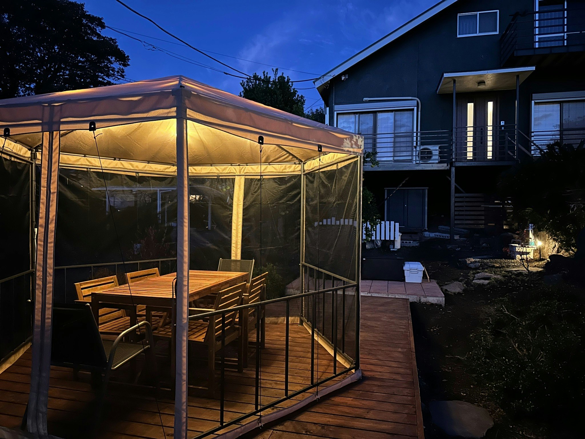 自然に囲まれた伊豆高原の一棟貸し別荘|伊豆大島と天城山ビュー!嬉しいテラス付【GOOD WIND】